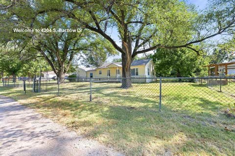 Homes For Sale - 4204 S Bartlow Dr<br/> Wichita, KS 67217