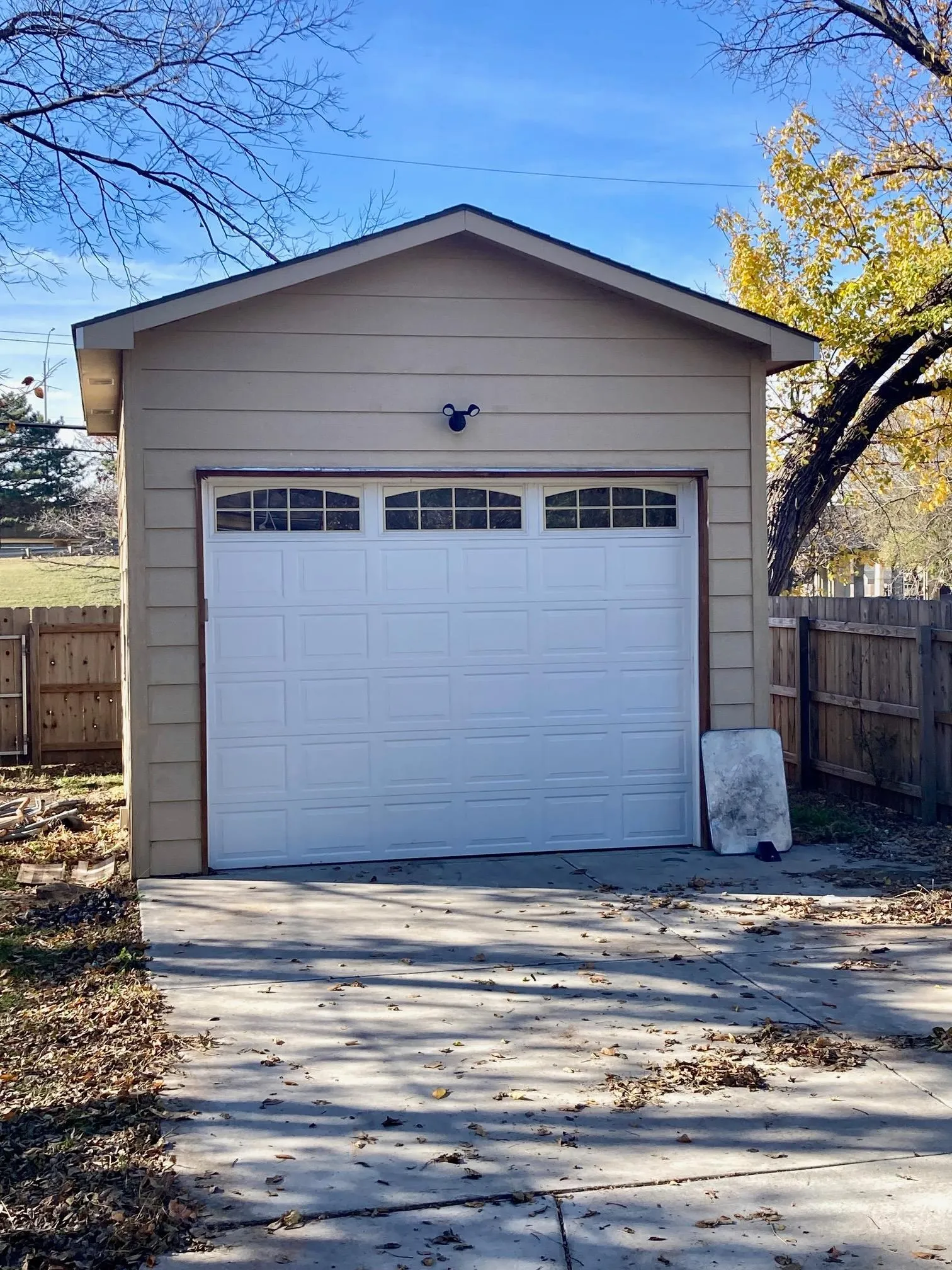 Wichita, Kansas 67214, United States, 4 Bedrooms Bedrooms, ,2 BathroomsBathrooms,Residential,Pending,30120