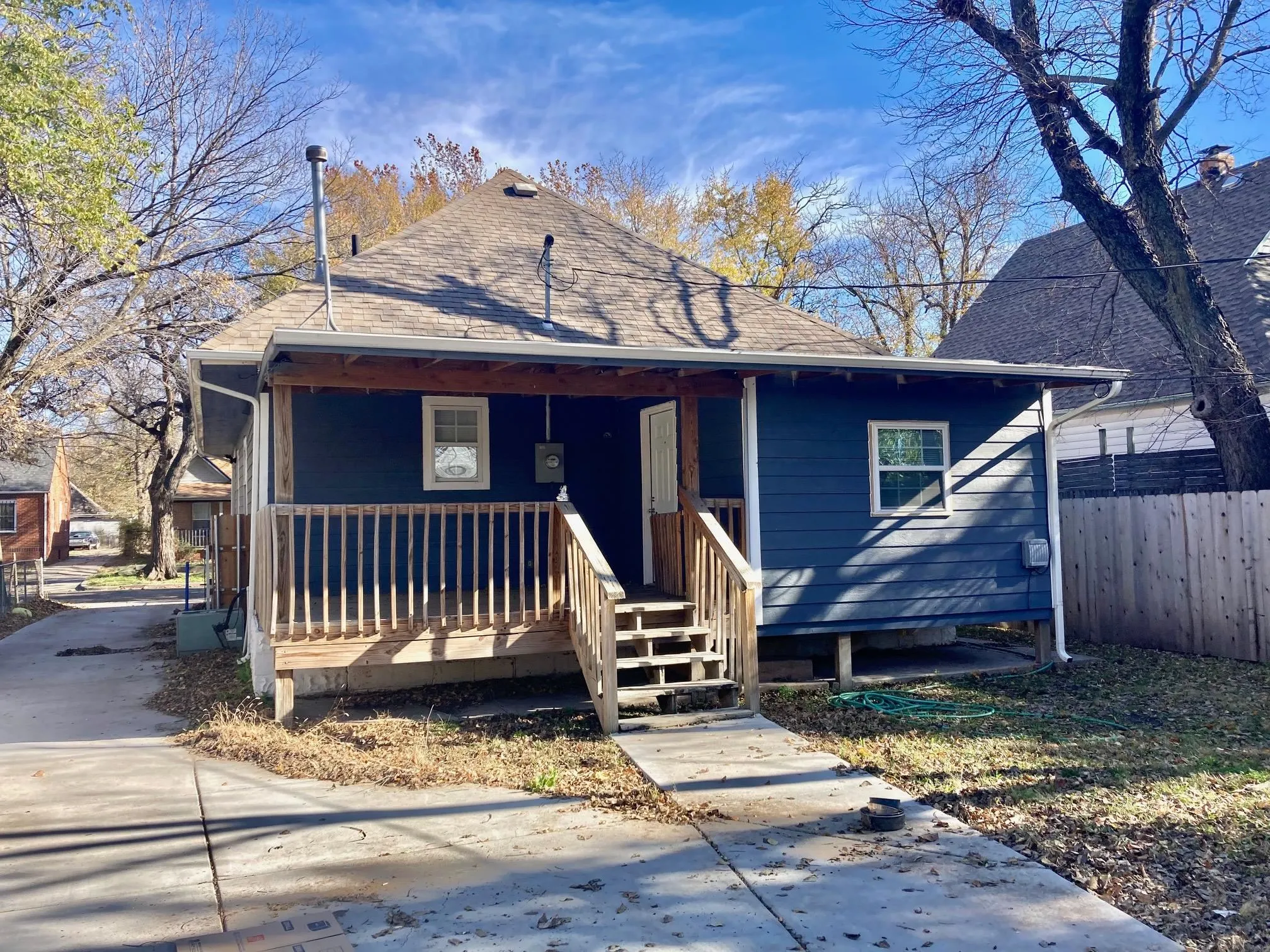 Wichita, Kansas 67214, United States, 4 Bedrooms Bedrooms, ,2 BathroomsBathrooms,Residential,Pending,30120