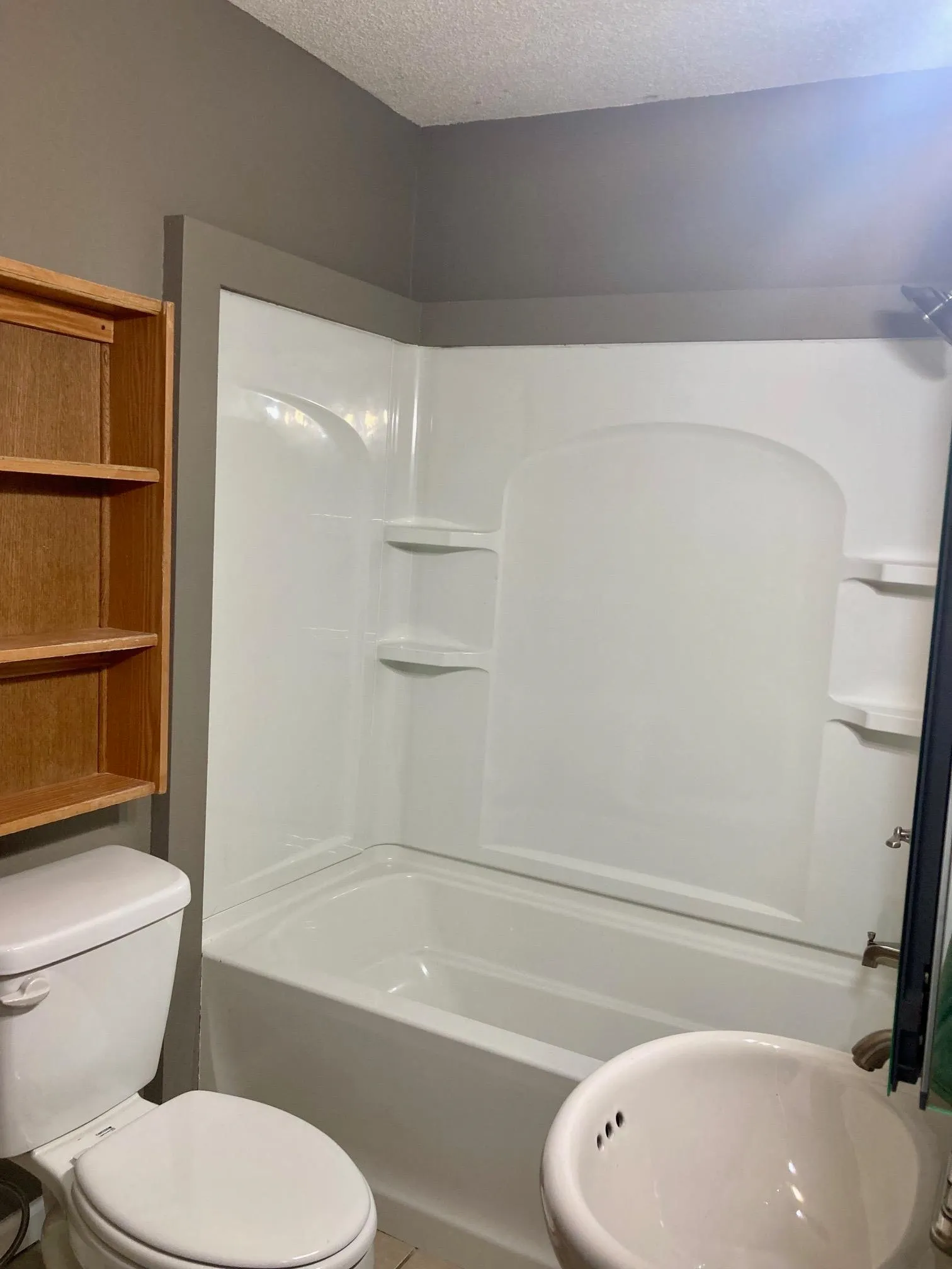 Wichita, Kansas 67214, United States, 4 Bedrooms Bedrooms, ,2 BathroomsBathrooms,Residential,Pending,30120