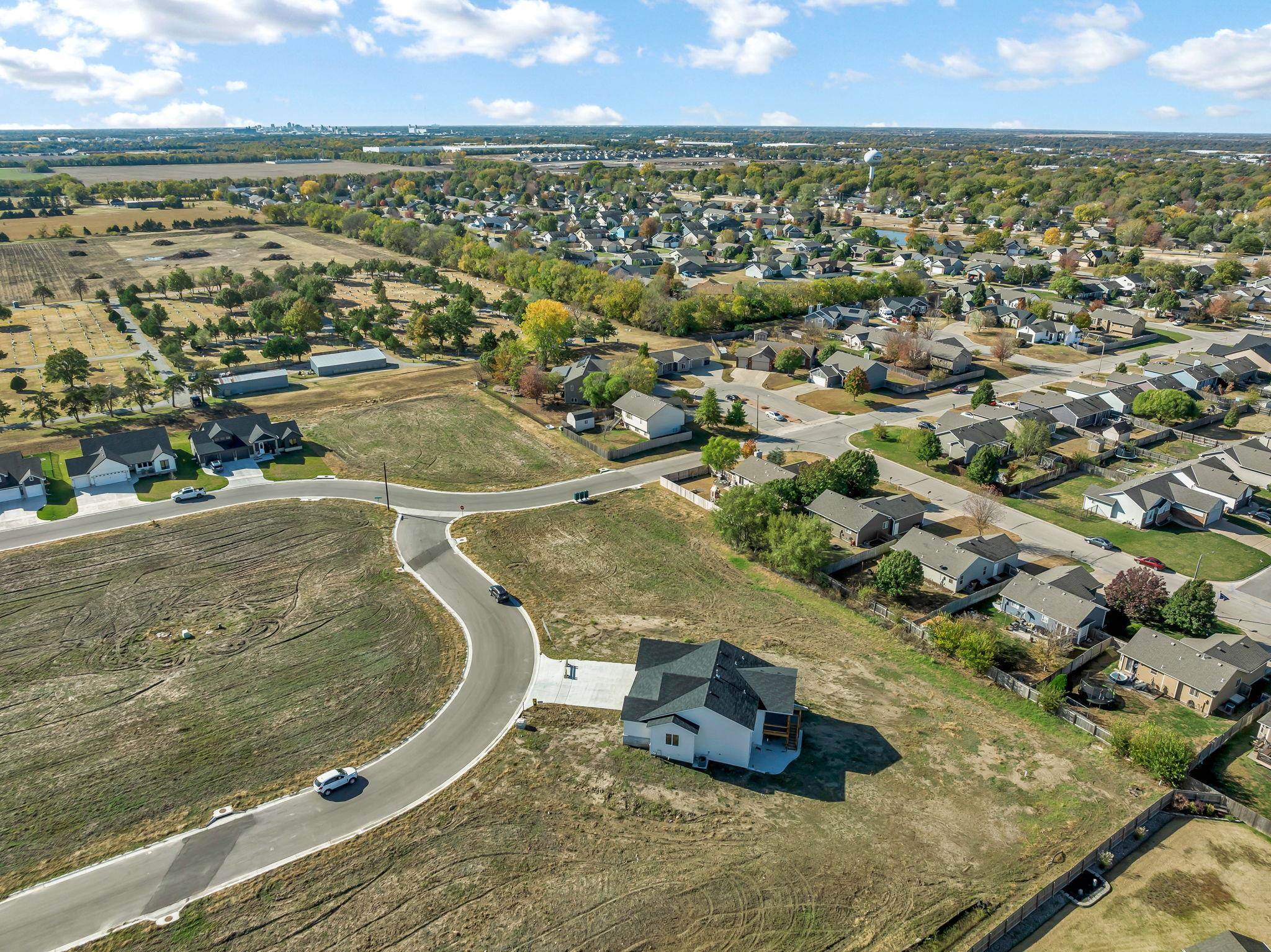 2728 E Burlington Cir, Park City, Kansas image 36