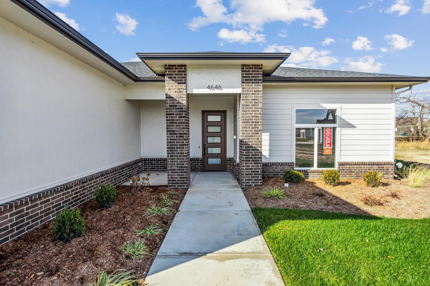 4646 W Emerald Bay Ct, Wichita, Kansas image 3