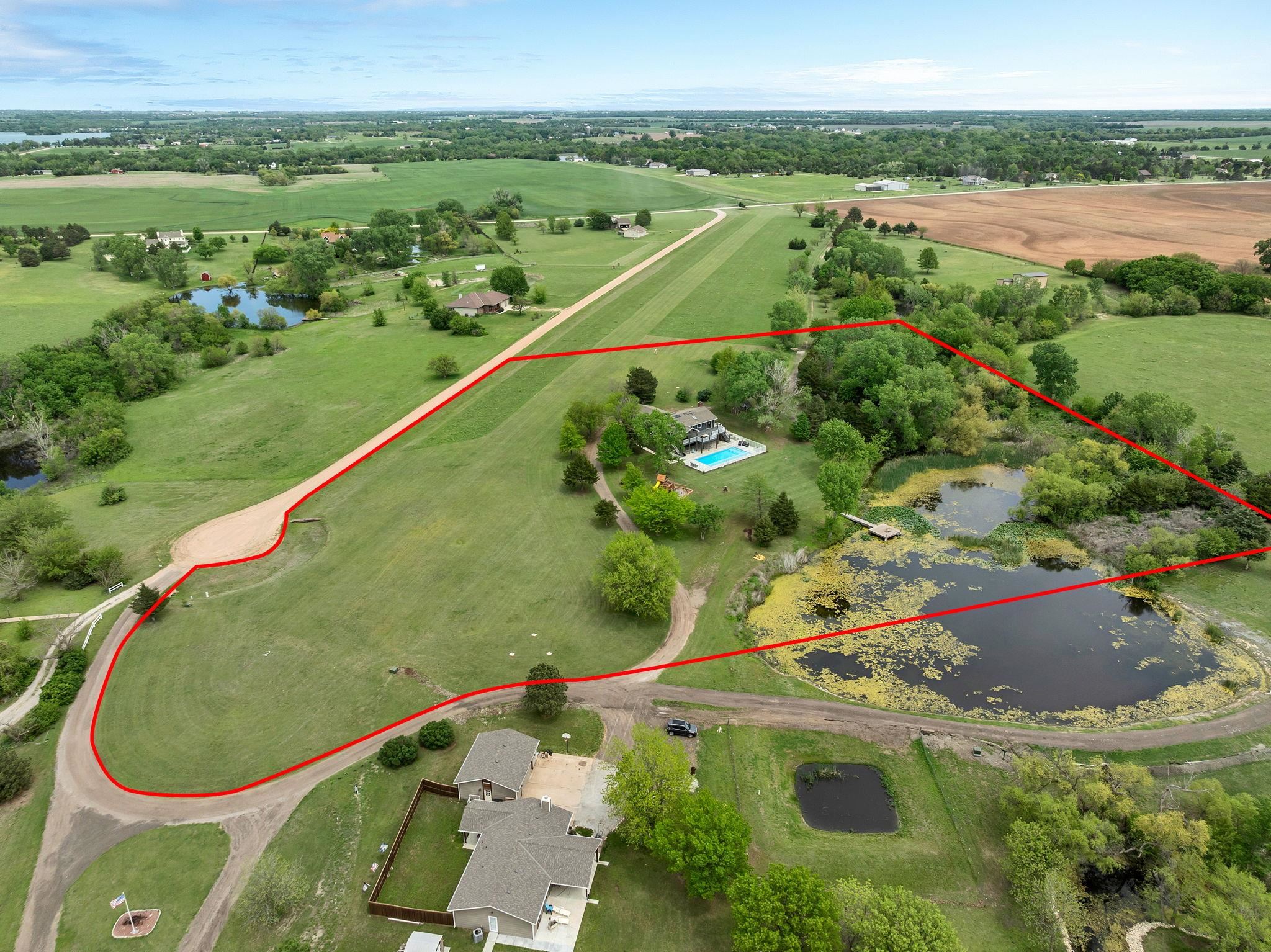 5836 S Killdeer Ln, Viola, Kansas image 2