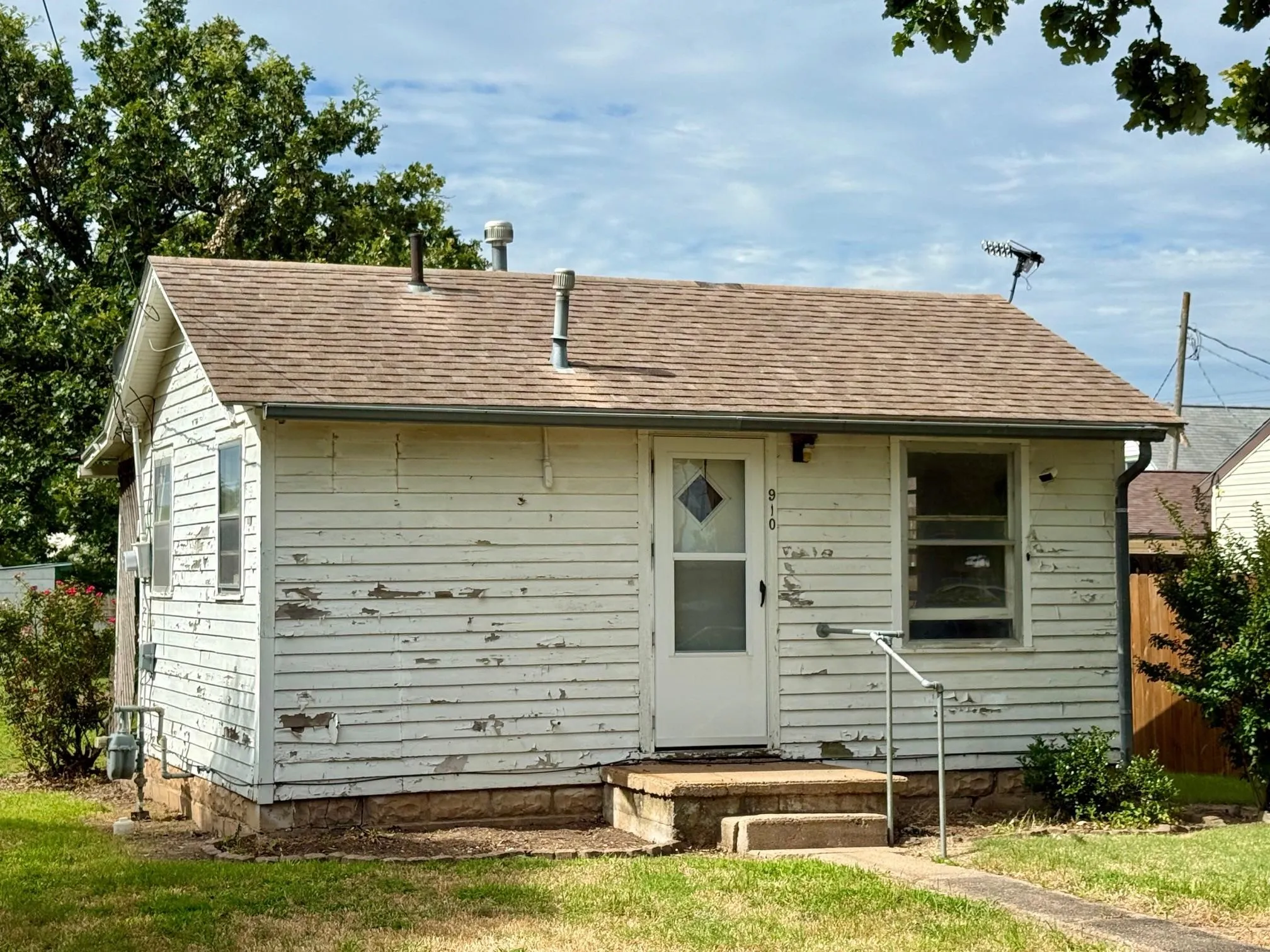 Wellington, Kansas 67152, United States, 1 Bedroom Bedrooms, ,1 BathroomBathrooms,Residential,Active,157847