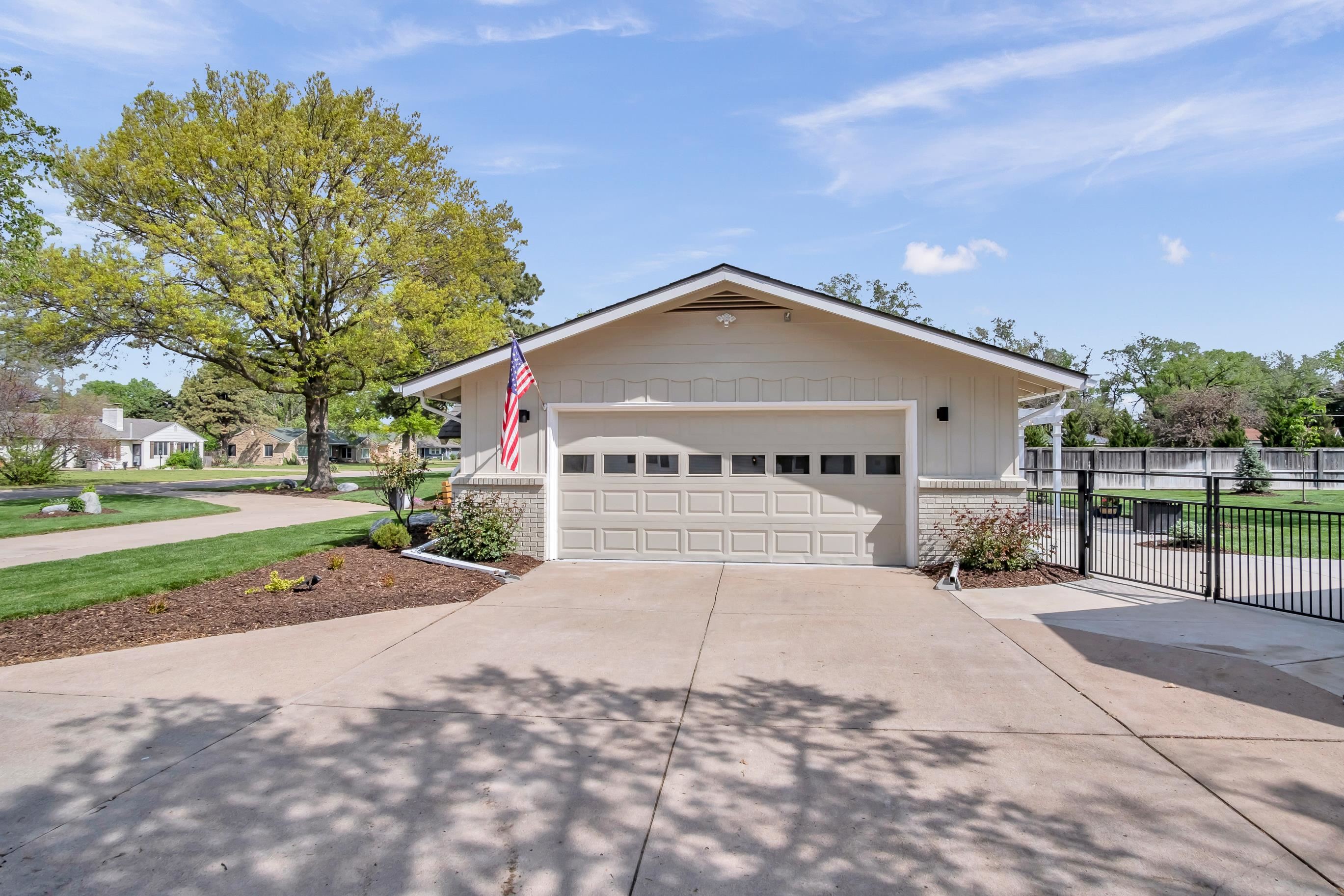1208 Parkwood Ln, Newton, Kansas image 30