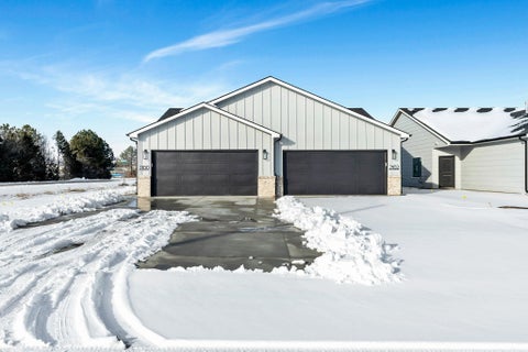 Multifamily For Sale - 2114-2116 E Plaza Court<br/> Sedgwick County, Haysville, KS 67060