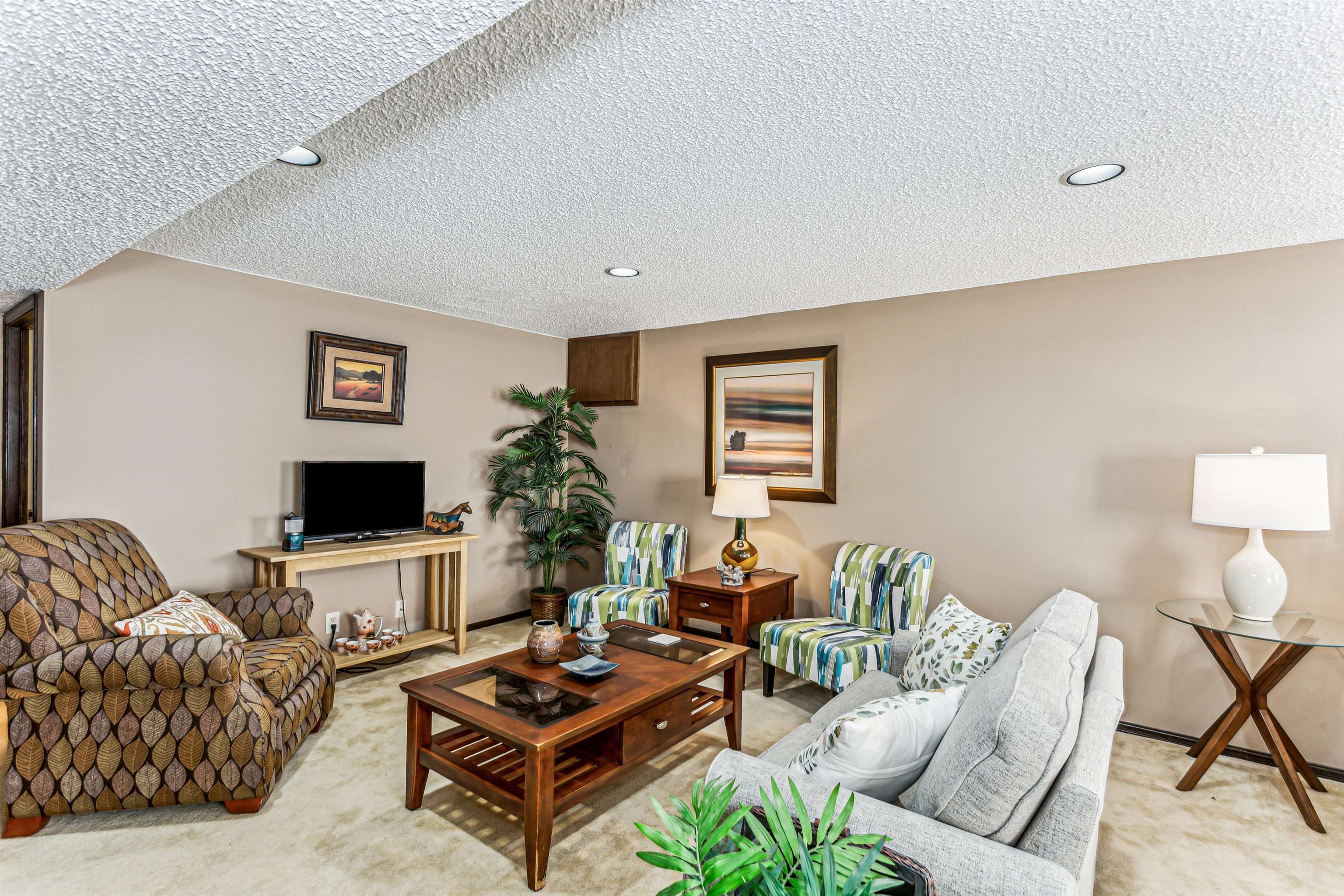 6736 E Pepperwood Ct, Wichita, Kansas image 14