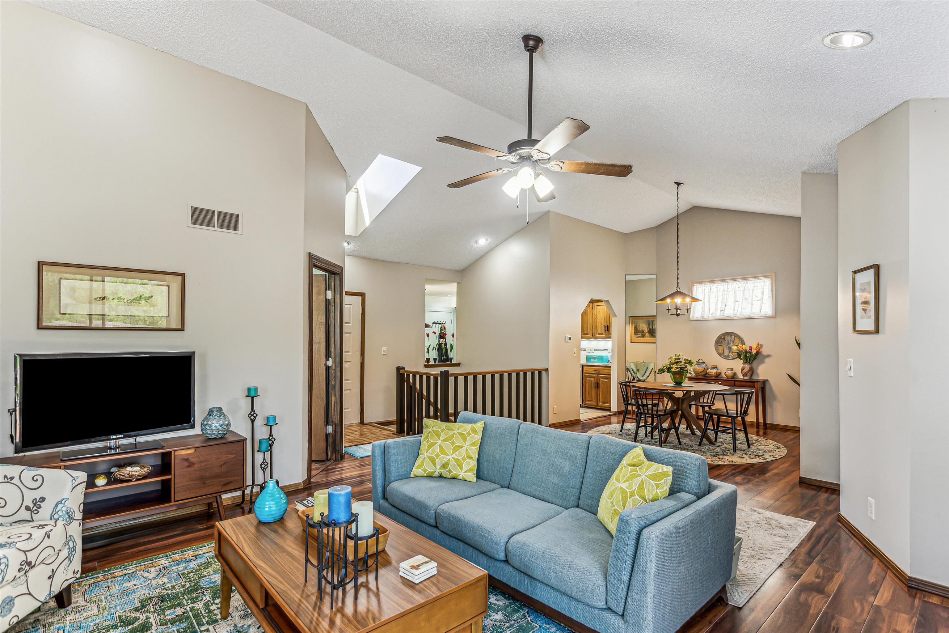 6736 E Pepperwood Ct, Wichita, Kansas image 5
