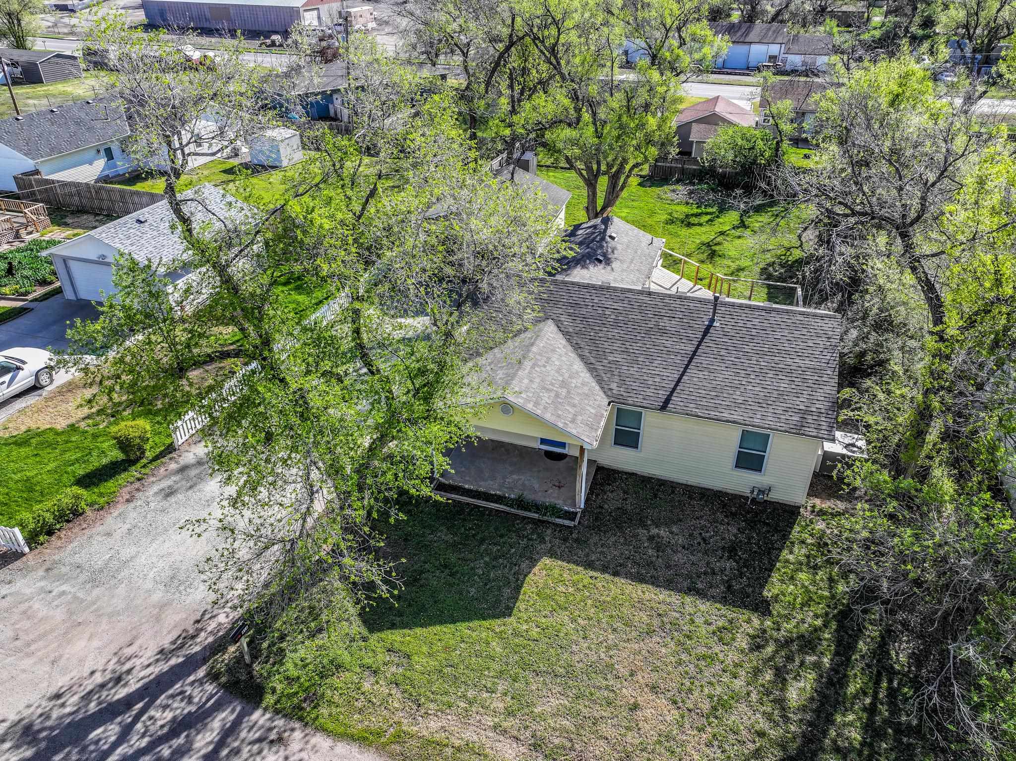 416 N Hillcrest St, El Dorado, Kansas image 23