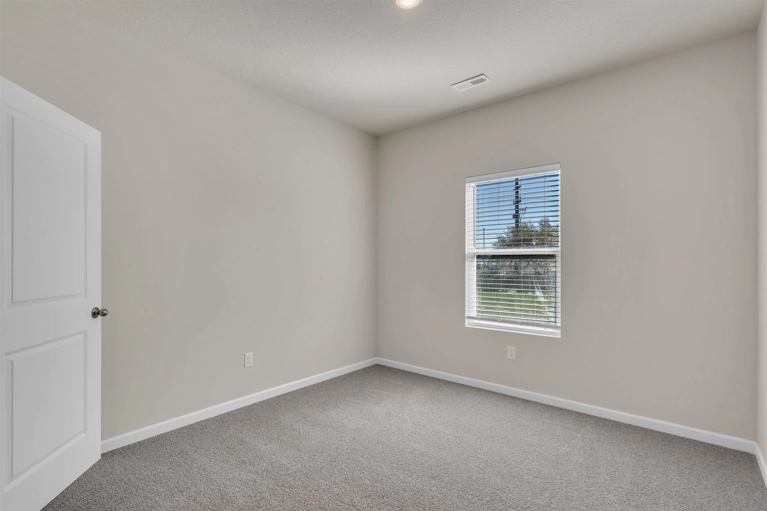 Garden Plain, Kansas 67050, United States, 4 Bedrooms Bedrooms, ,2 BathroomsBathrooms,Residential,Pending,47213