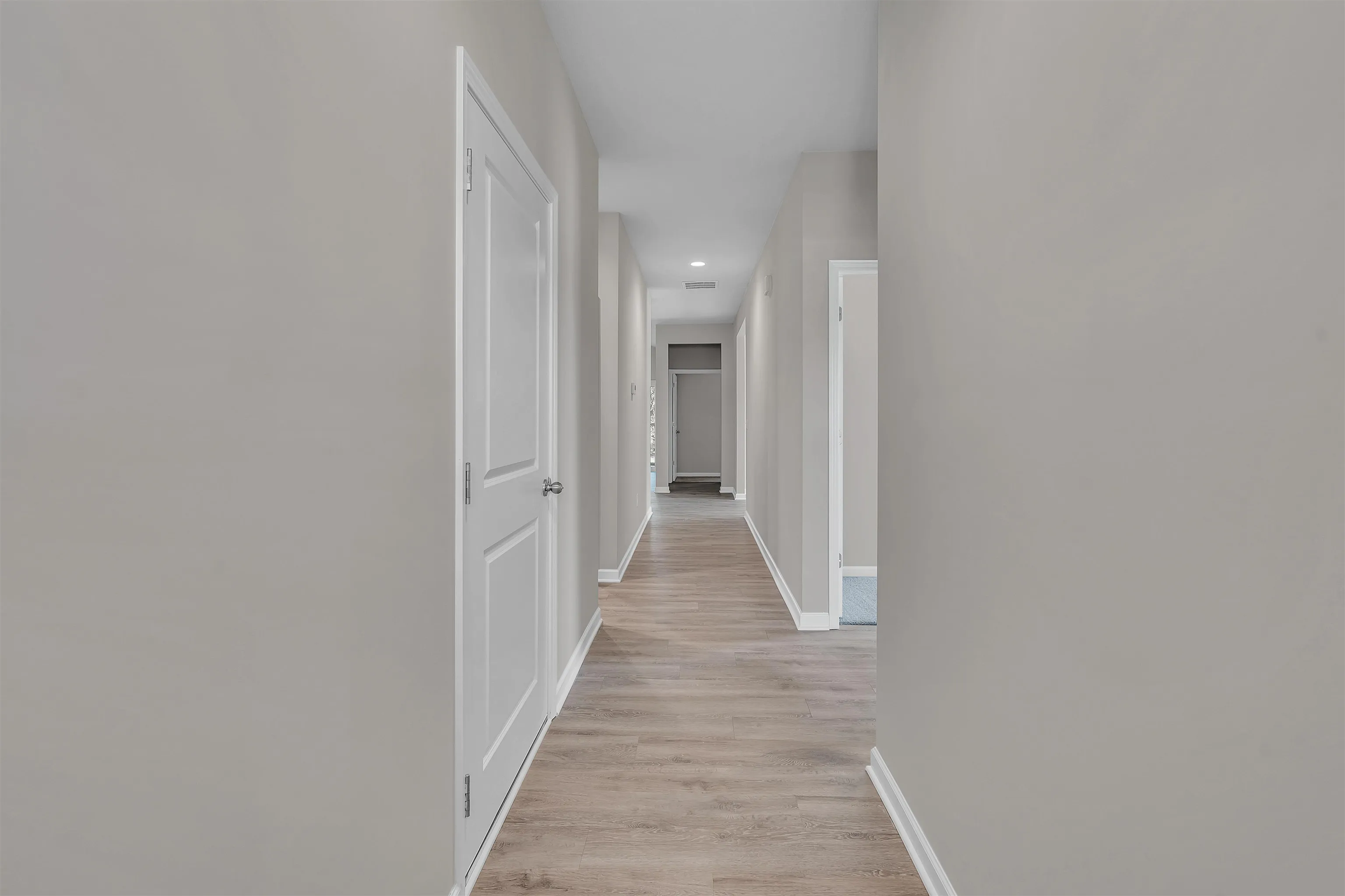 Garden Plain, Kansas 67050, United States, 4 Bedrooms Bedrooms, ,2 BathroomsBathrooms,Residential,Pending,47213