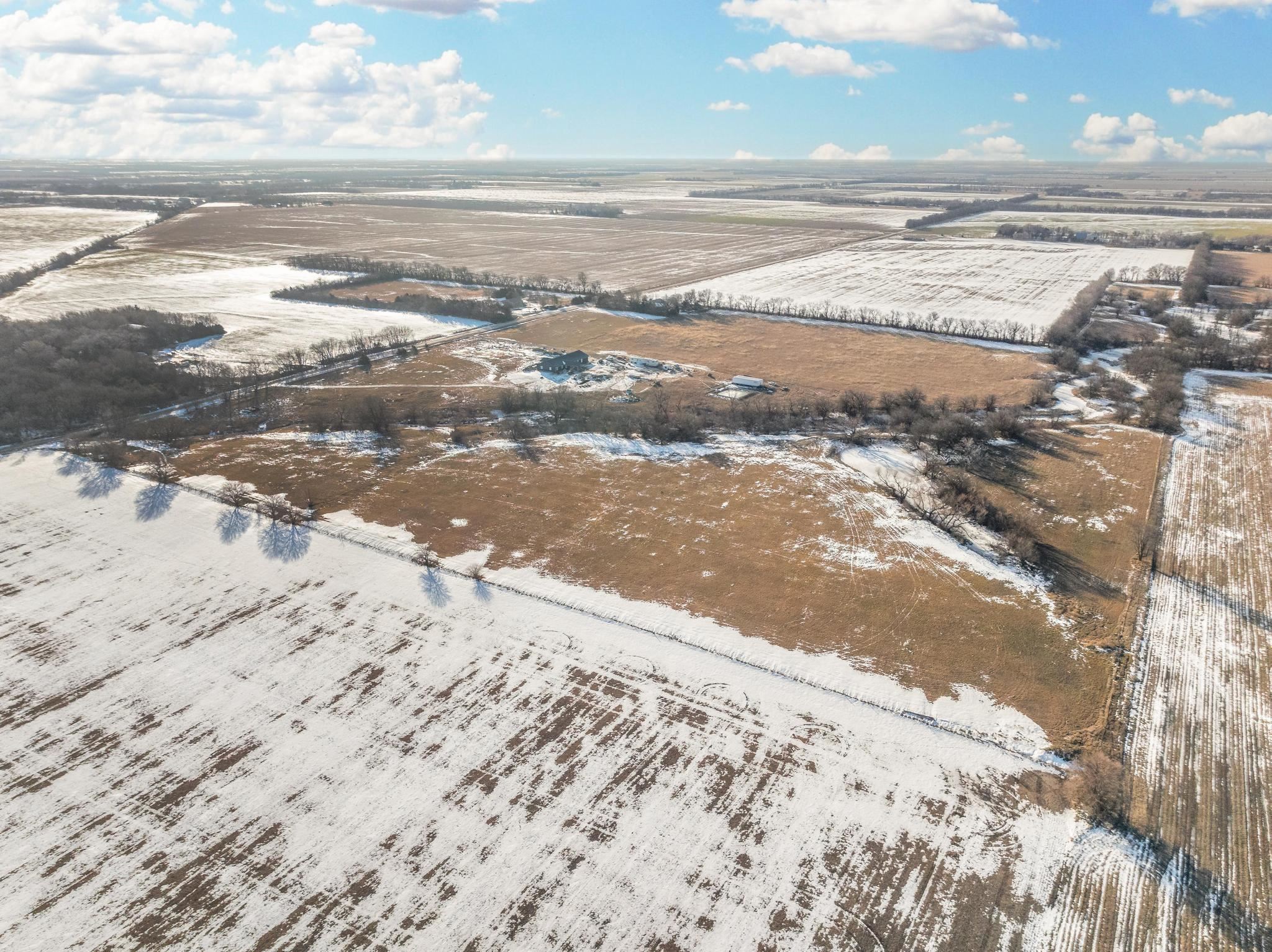 2669 S Oliver Rd, Newton, Kansas image 8