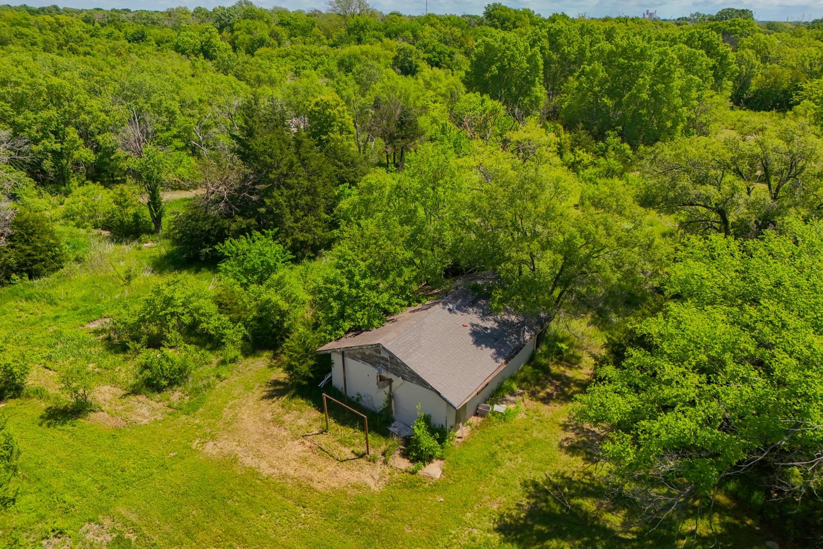 905 & 1203 S A St, Wellington, Kansas image 36