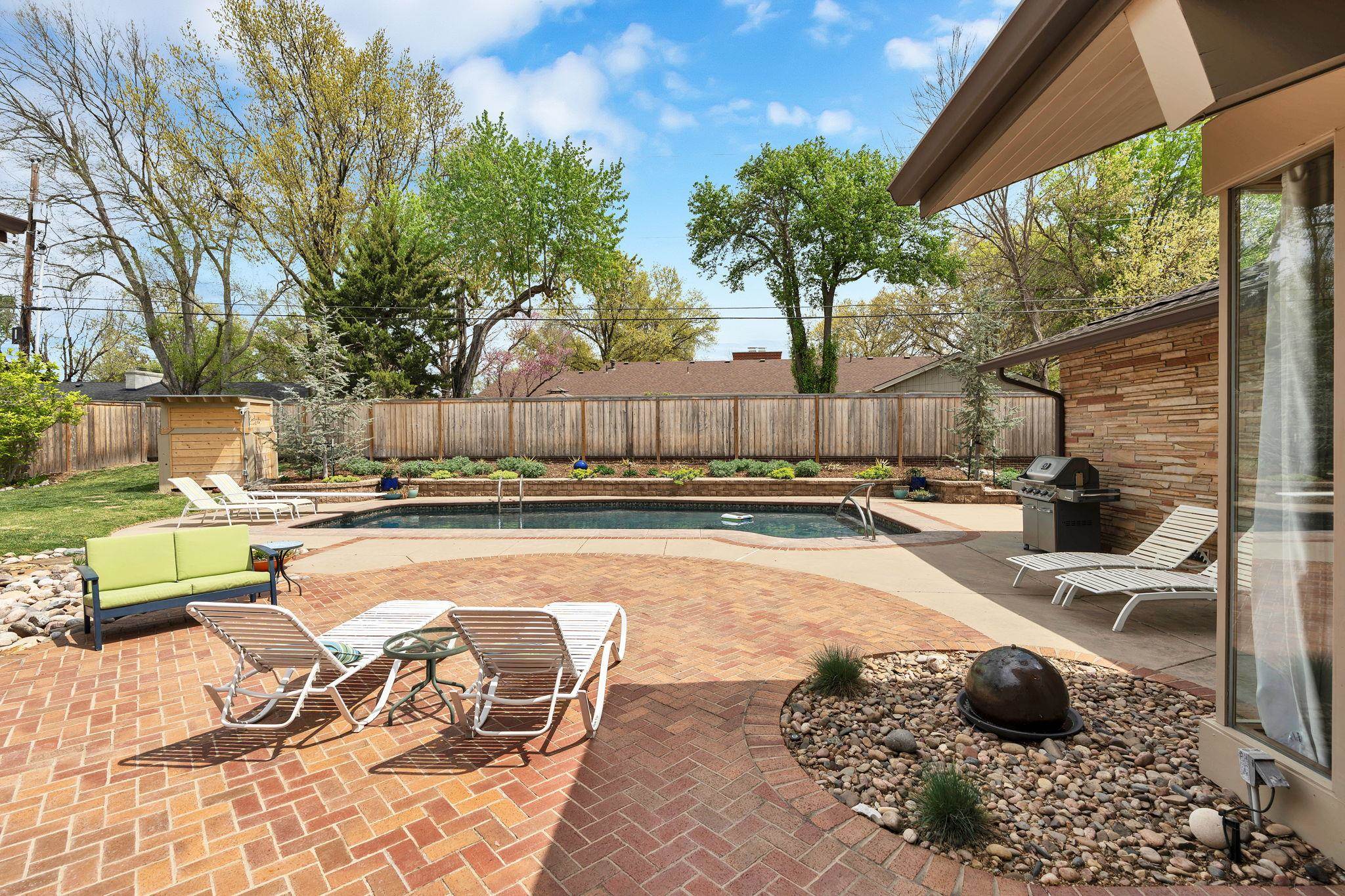 1210 N Willow Ln, Wichita, Kansas image 32