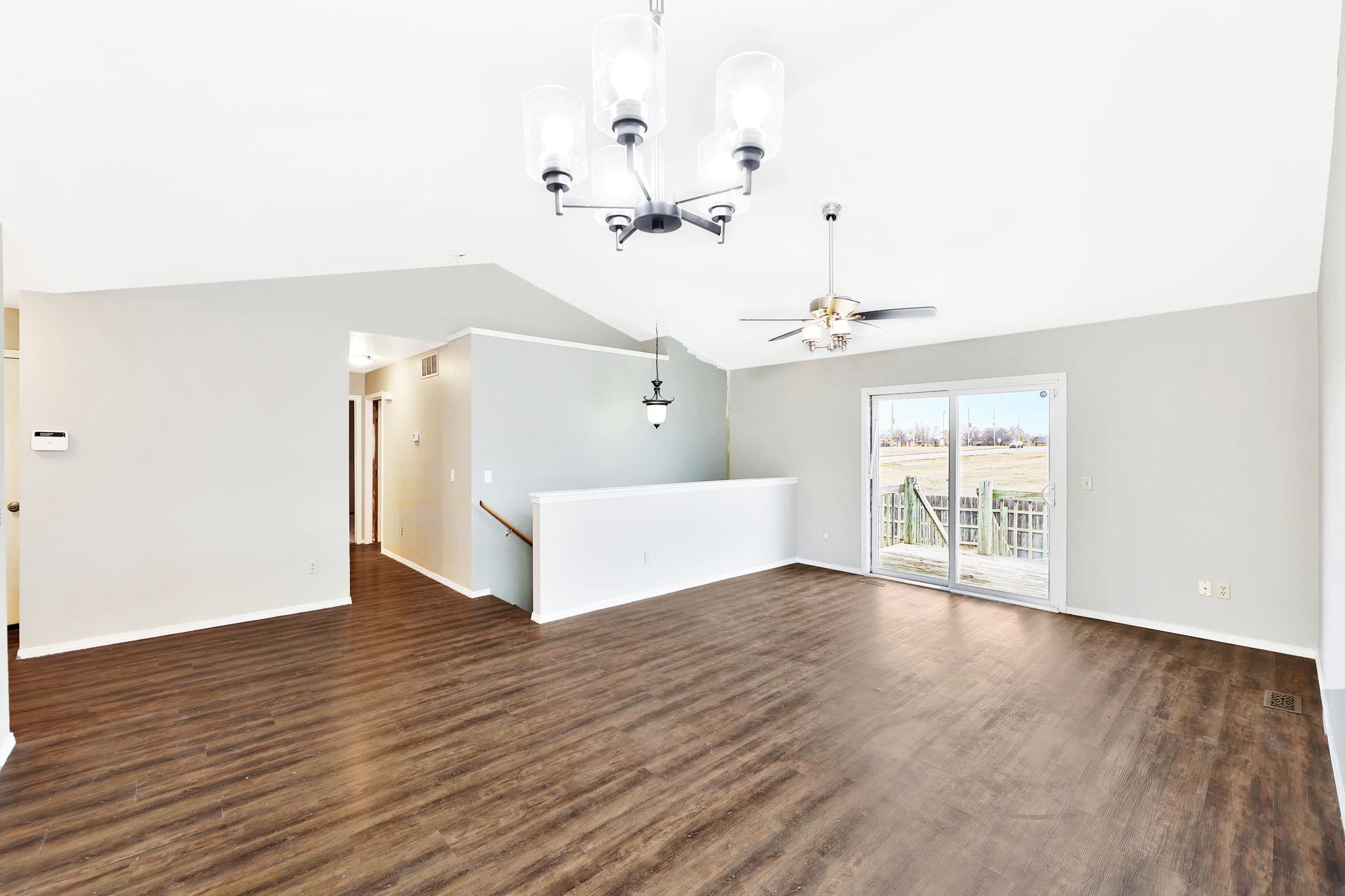 701 E Lakewood Ct, Augusta, Kansas image 6