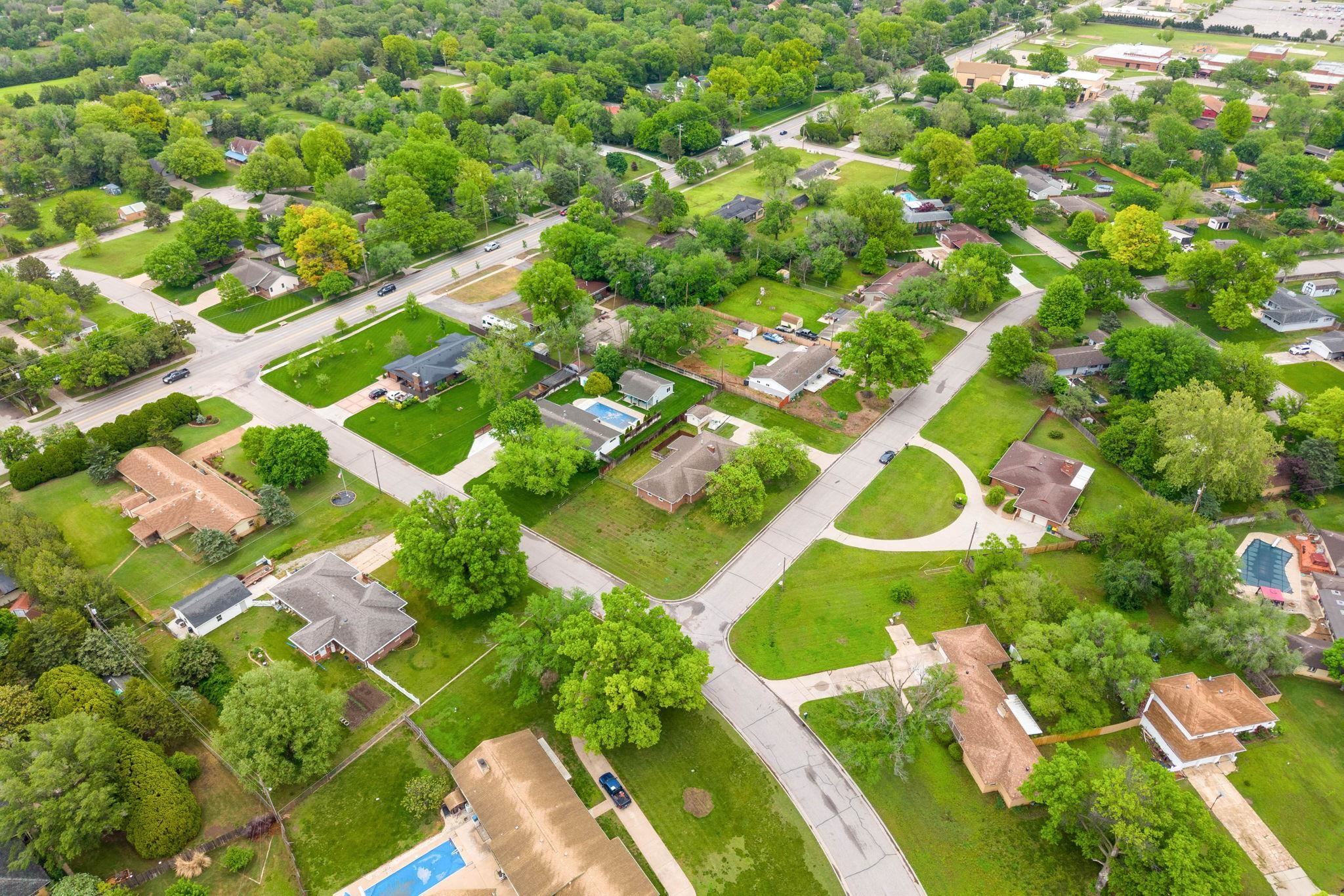 8400 W University Ave, Wichita, Kansas image 29