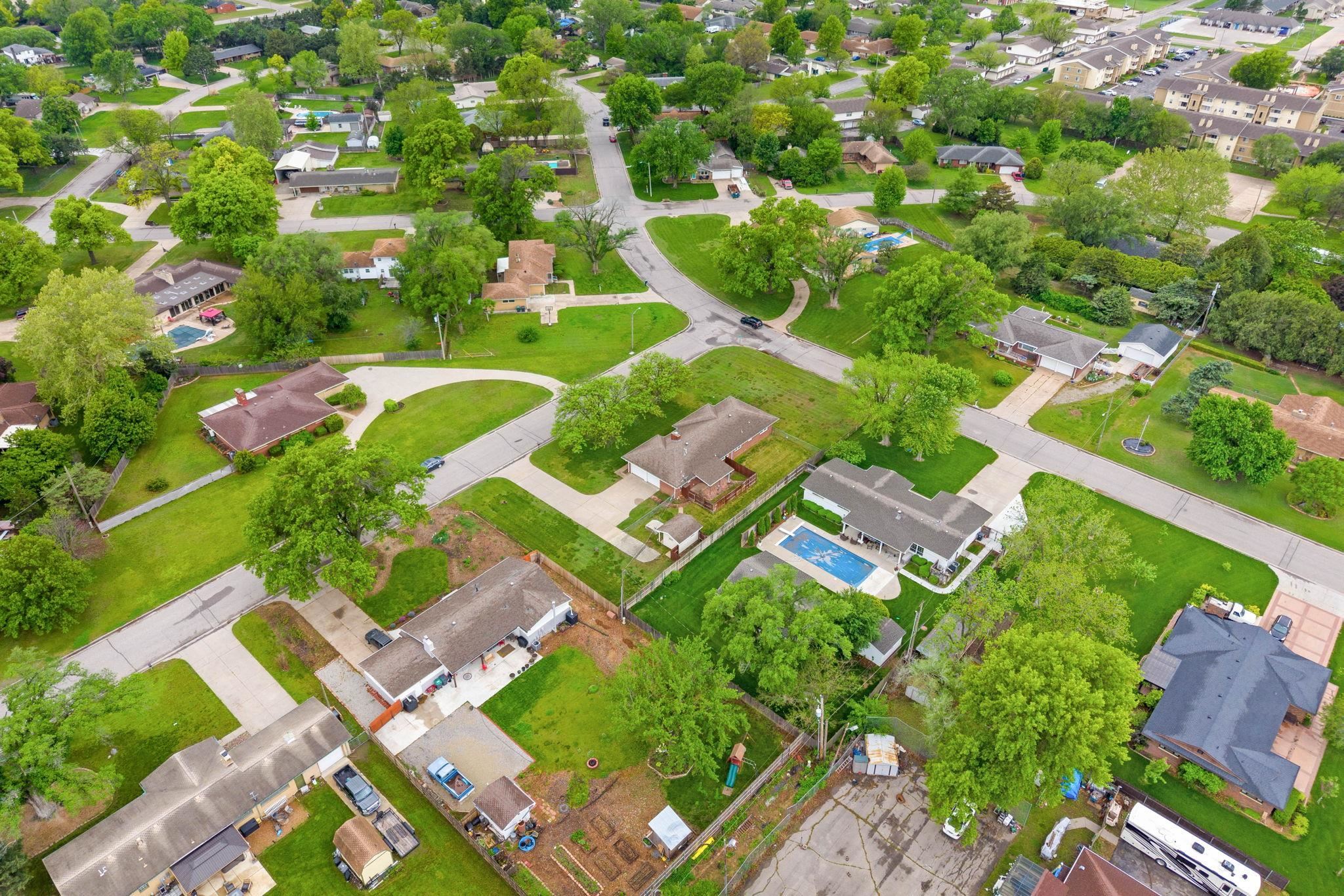 8400 W University Ave, Wichita, Kansas image 30