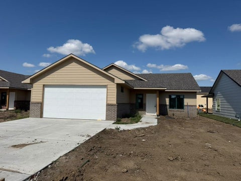 Homes For Sale - 8974 E Joshua St<br/> Bel Aire, KS 67226