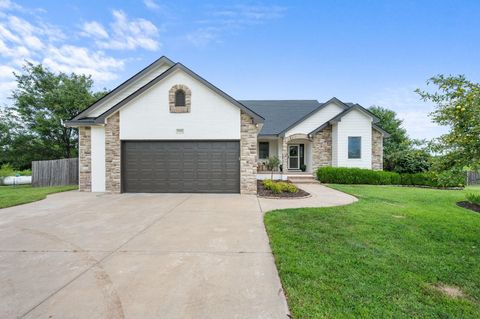 Homes For Sale - 9002 E 87th St S St<br/> Derby, KS 67037