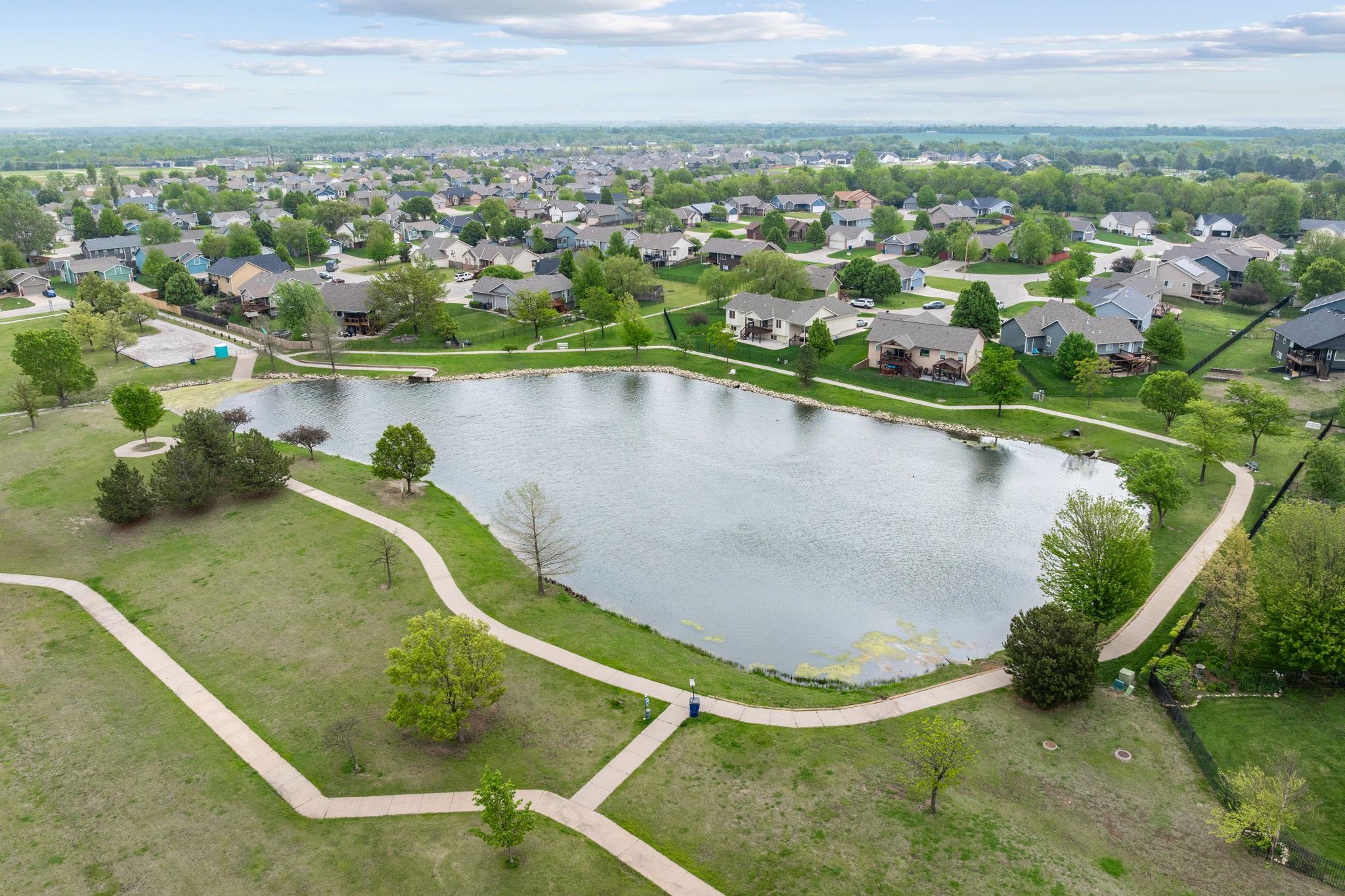 2539 E Ventnor Ct, Park City, Kansas image 30