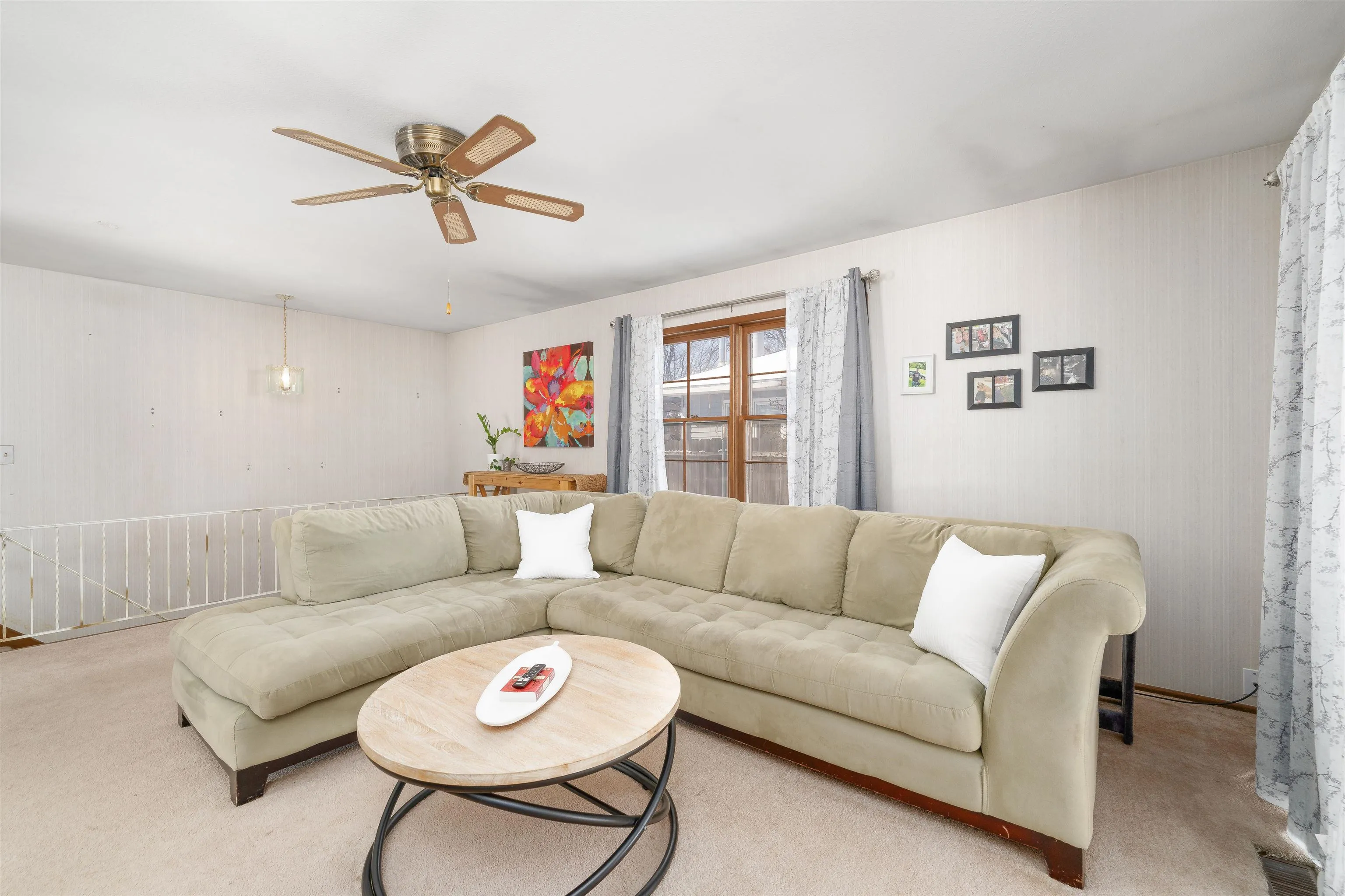 Wichita, Kansas 67204, United States, 3 Bedrooms Bedrooms, ,2 BathroomsBathrooms,Residential,Pending,3972