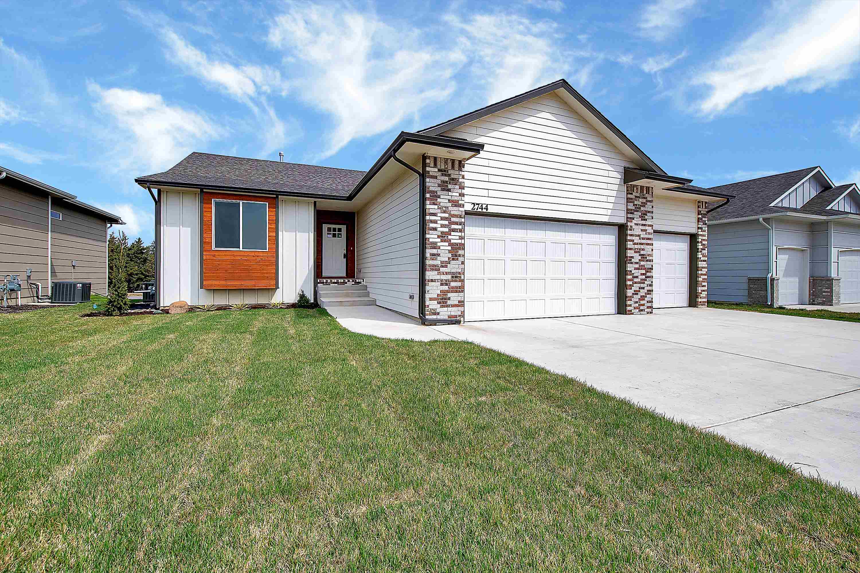 2744 E Ironstone St, Park City, Kansas image 1
