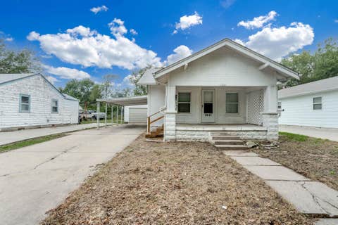 Homes For Sale - 2041 S Wichita St<br/> Sedgwick County, Wichita, KS 67213