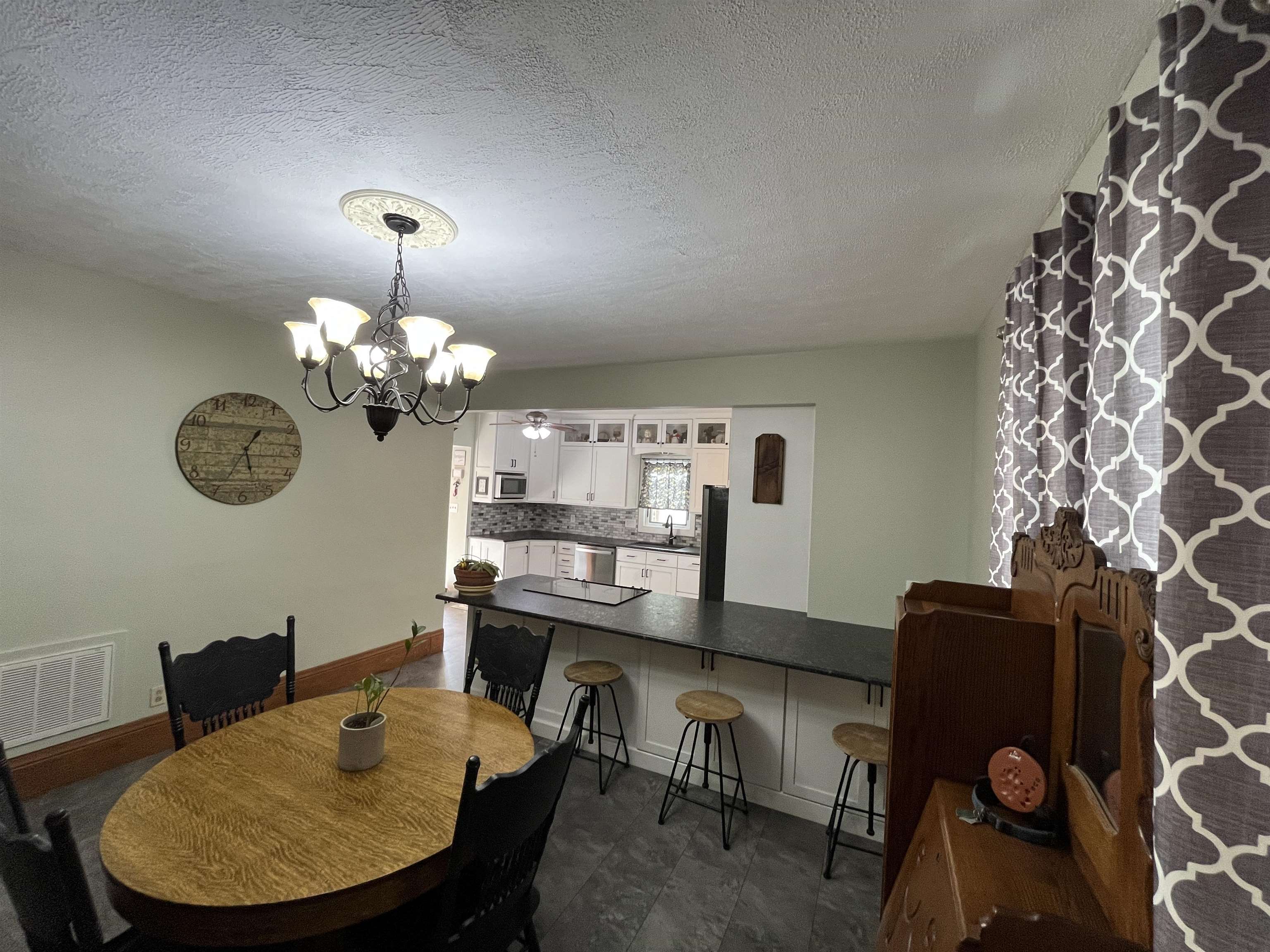 434 S 1st Street, Lindsborg, Kansas image 9