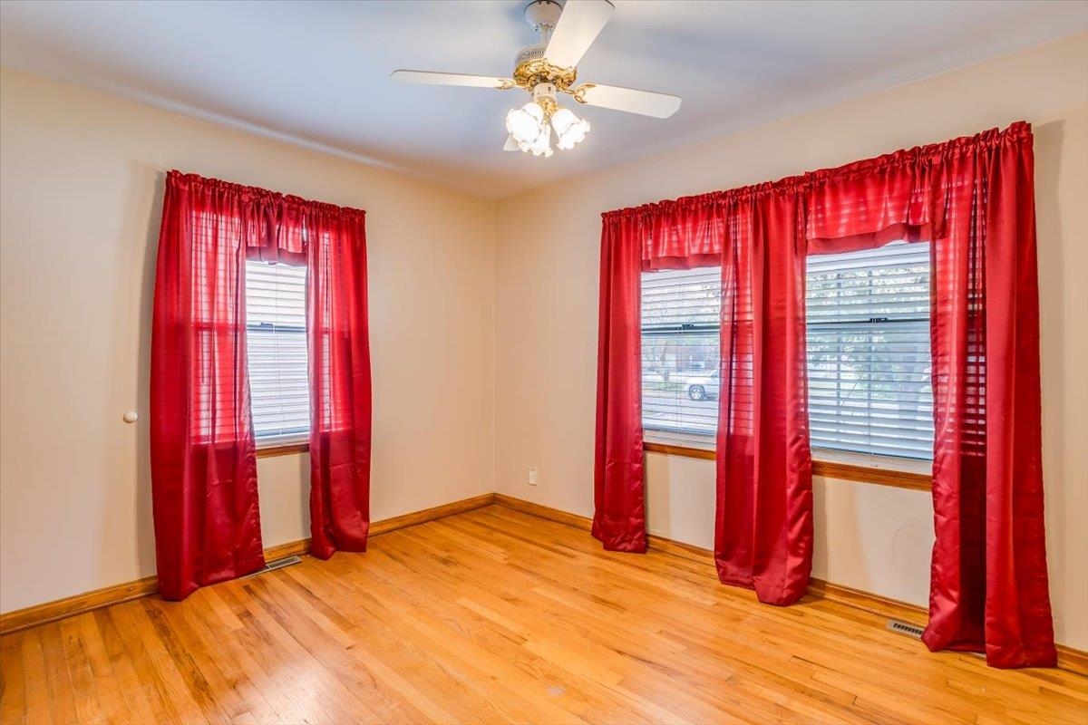 Wichita, Kansas 67211, United States, 3 Bedrooms Bedrooms, ,1 BathroomBathrooms,Residential,Pending,59674