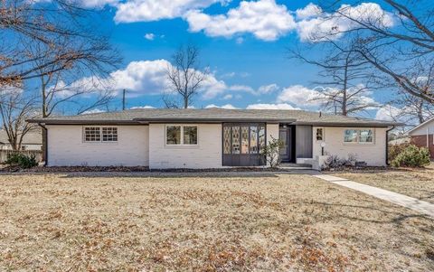 Photo of 6503 E 16th St N St, Wichita, KS 67206 (MLS # 669615)