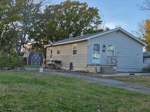 Homes For Sale - 309 S Indiana St<br/> Greenwood County, Eureka, KS 67045