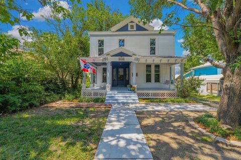 Homes For Sale - 1445 N Topeka St<br/> Sedgwick County, Wichita, KS 67214