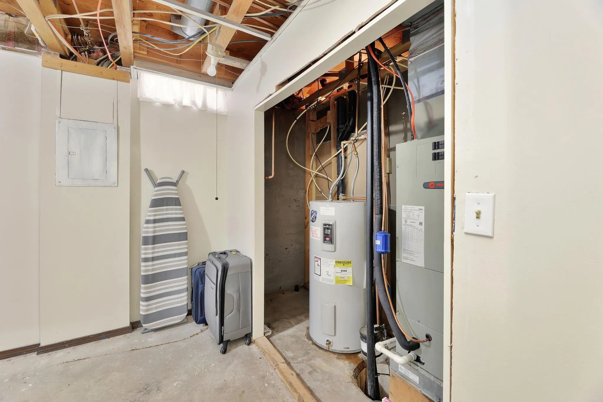 Wichita, Kansas 67209, United States, 2 Bedrooms Bedrooms, ,3 BathroomsBathrooms,Residential,Active,225533