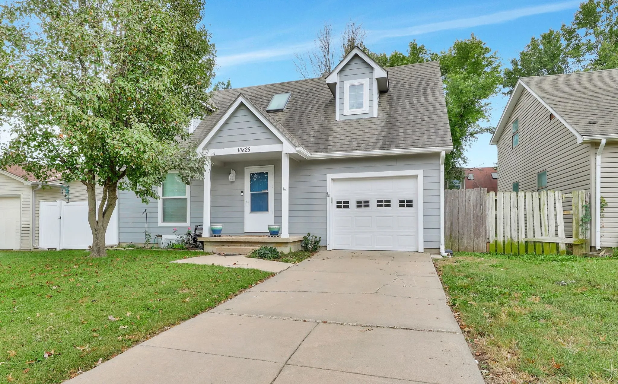 Wichita, Kansas 67209, United States, 2 Bedrooms Bedrooms, ,3 BathroomsBathrooms,Residential,Active,225533