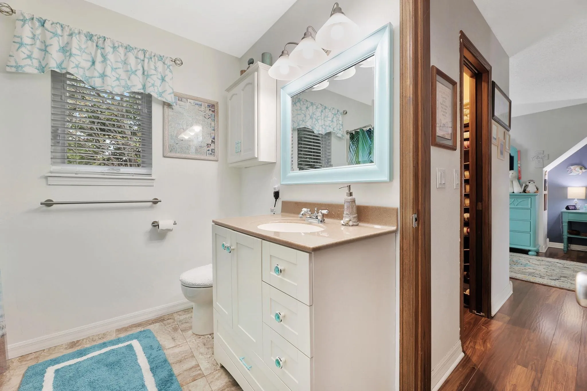 Wichita, Kansas 67209, United States, 2 Bedrooms Bedrooms, ,3 BathroomsBathrooms,Residential,Active,225533