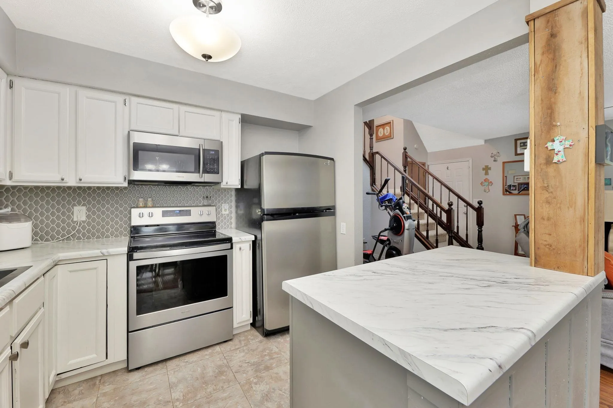 Wichita, Kansas 67209, United States, 2 Bedrooms Bedrooms, ,3 BathroomsBathrooms,Residential,Active,225533