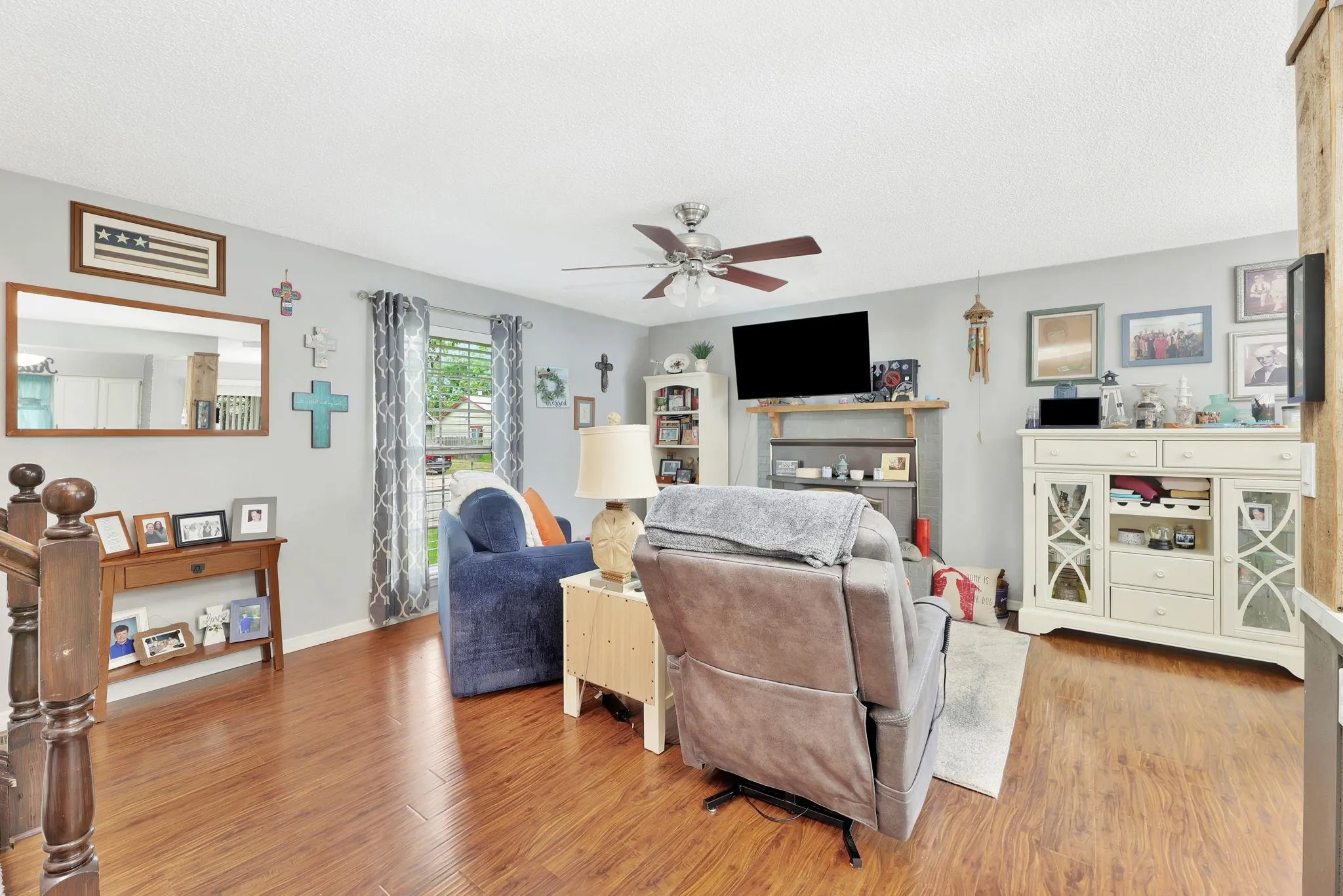 Wichita, Kansas 67209, United States, 2 Bedrooms Bedrooms, ,3 BathroomsBathrooms,Residential,Active,225533