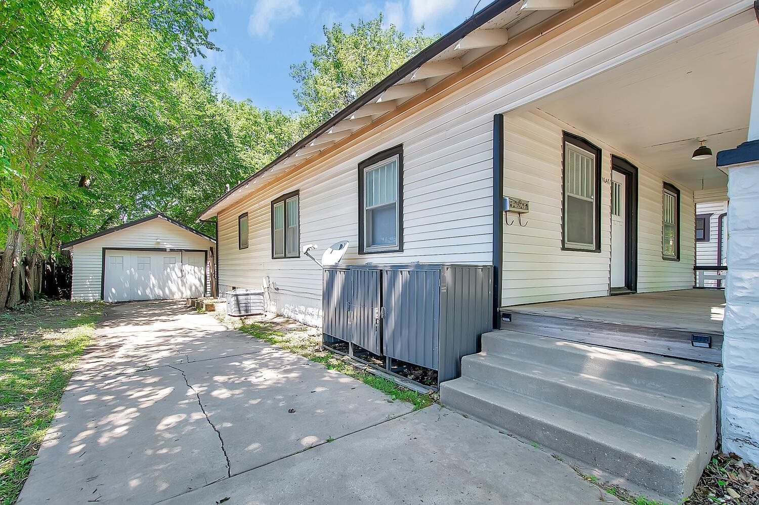 1047 N Porter Ave, Wichita, Kansas image 3