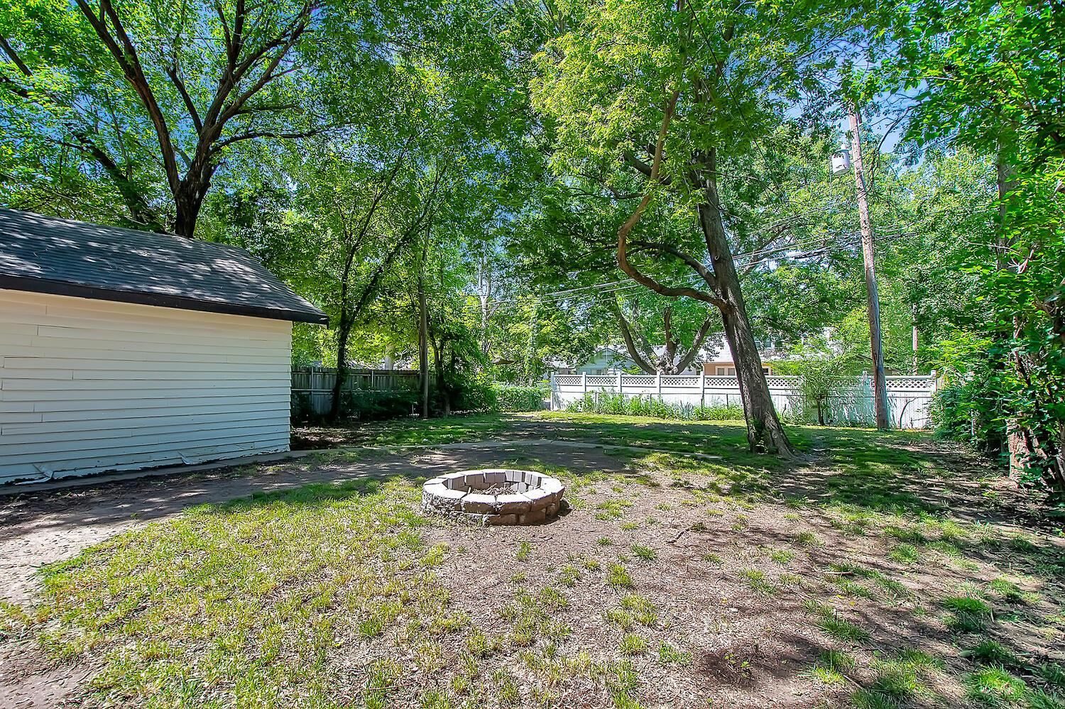 1047 N Porter Ave, Wichita, Kansas image 25