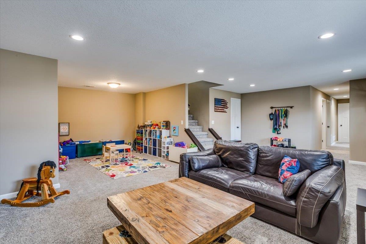 2604 New Spring Ct, Derby, Kansas image 18