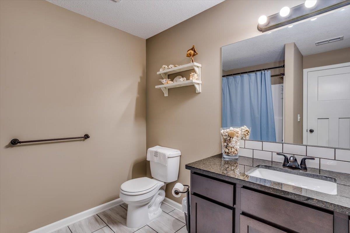 2604 New Spring Ct, Derby, Kansas image 21