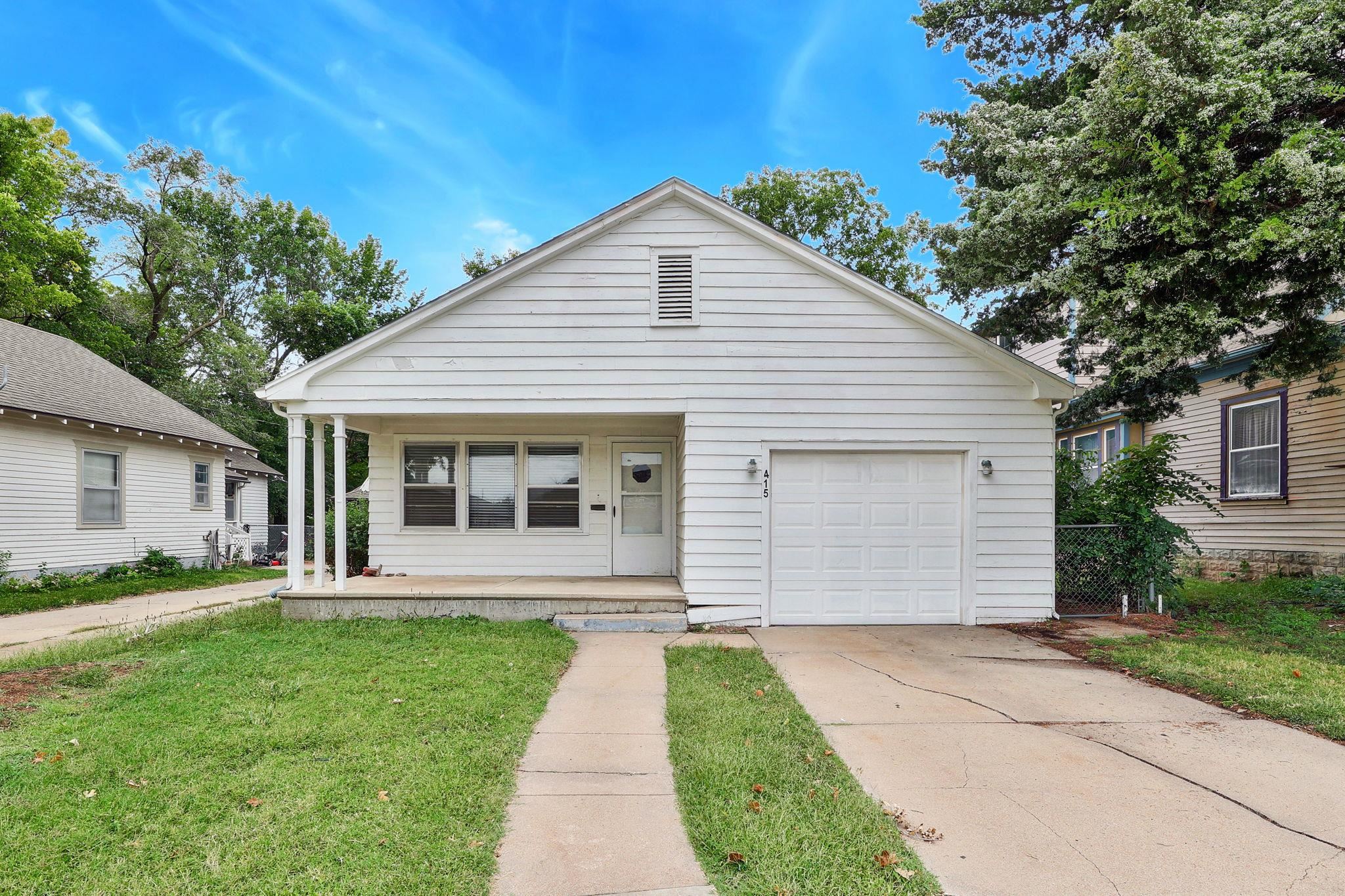 415 Old Main St, Newton, Kansas image 2