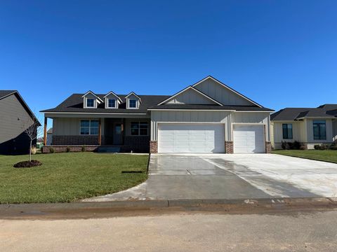 Homes For Sale - 9623 W Wilkinson Ct<br/> Maize, KS 67101