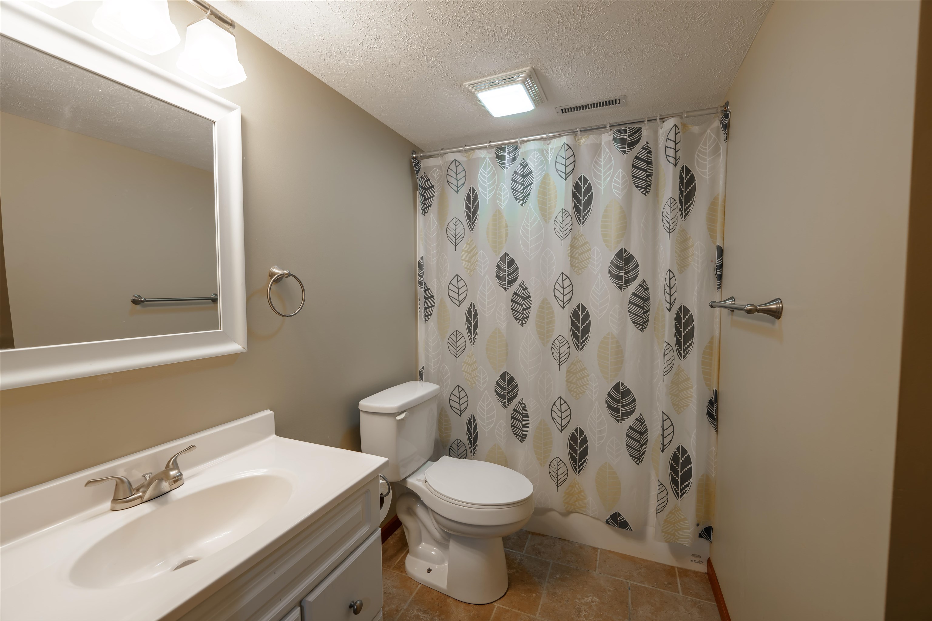 2856 Caywood Dr, Salina, Kansas image 27