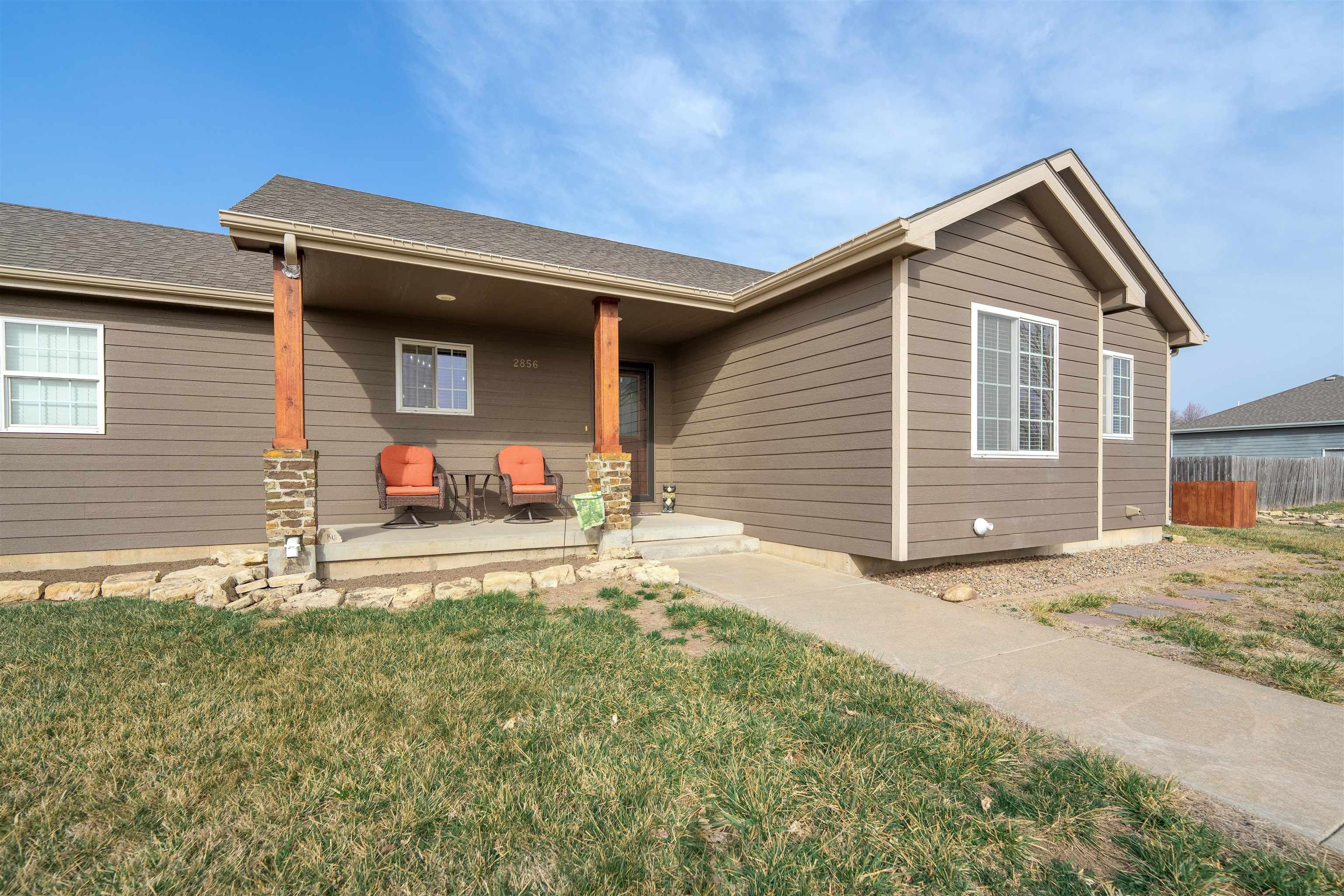2856 Caywood Dr, Salina, Kansas image 1