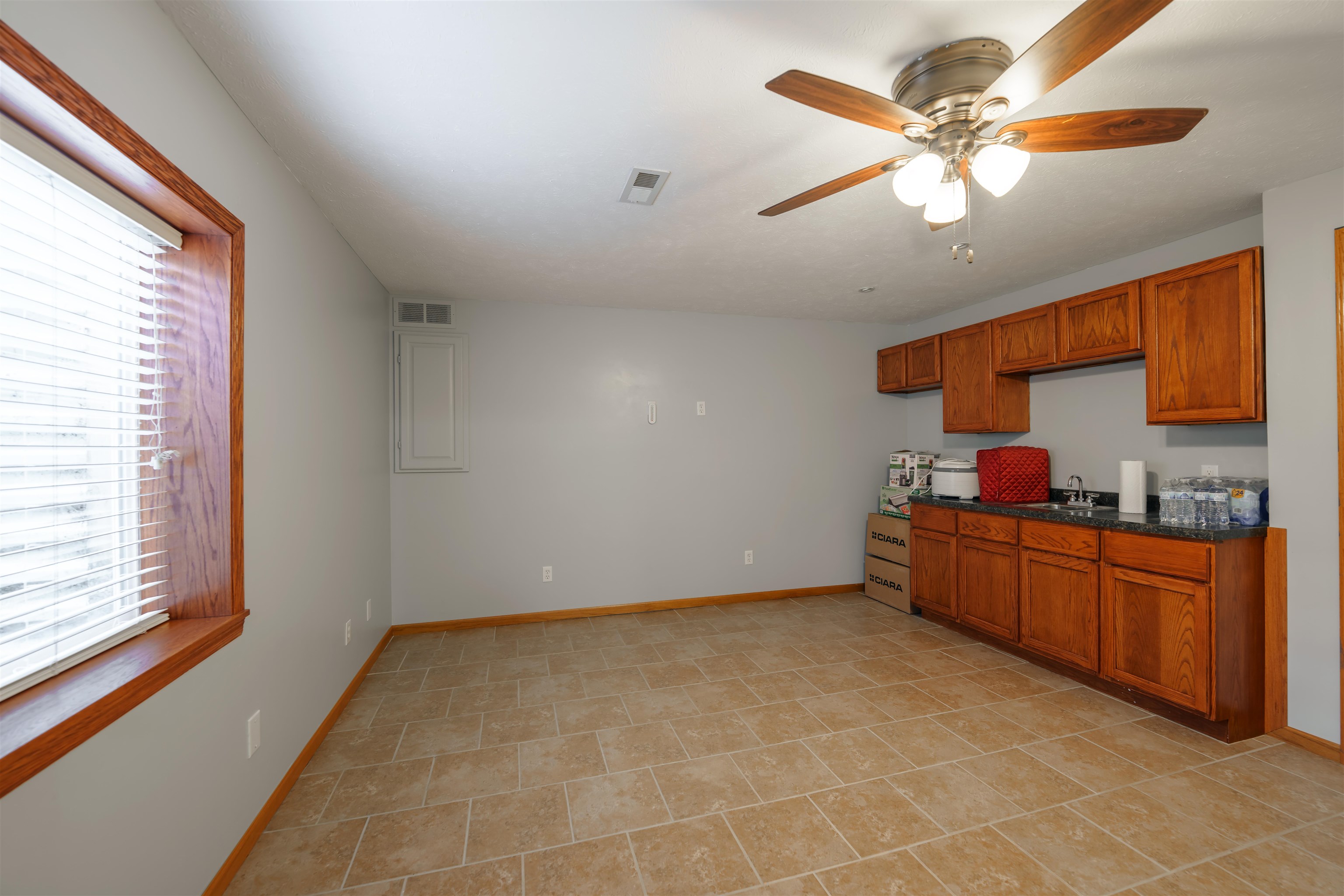 2856 Caywood Dr, Salina, Kansas image 26