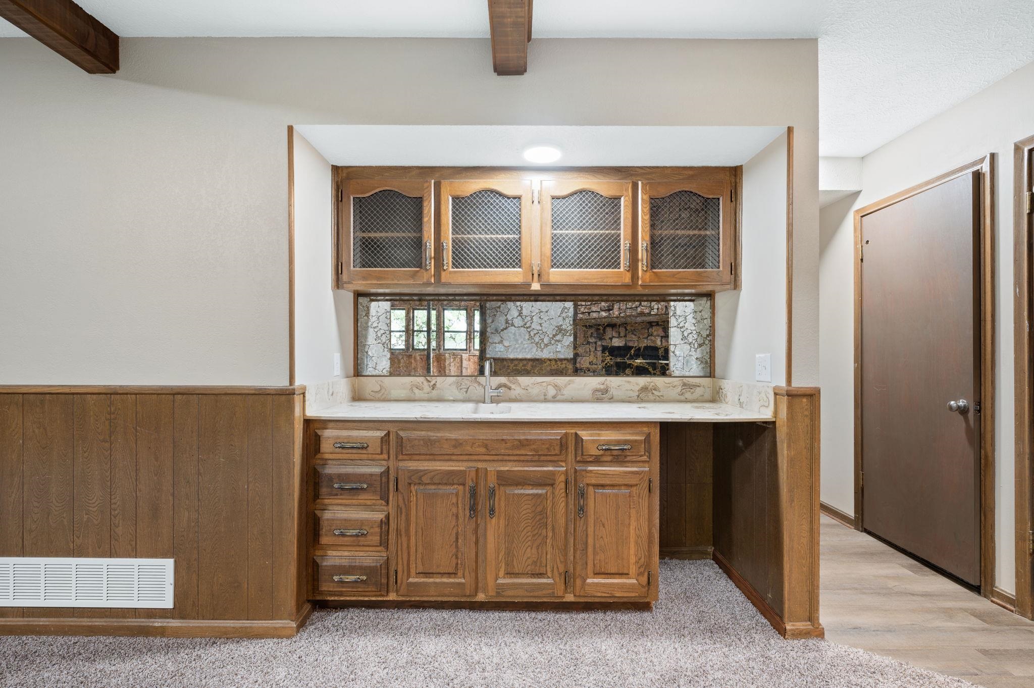 337 N Lark Ln, Wichita, Kansas image 13