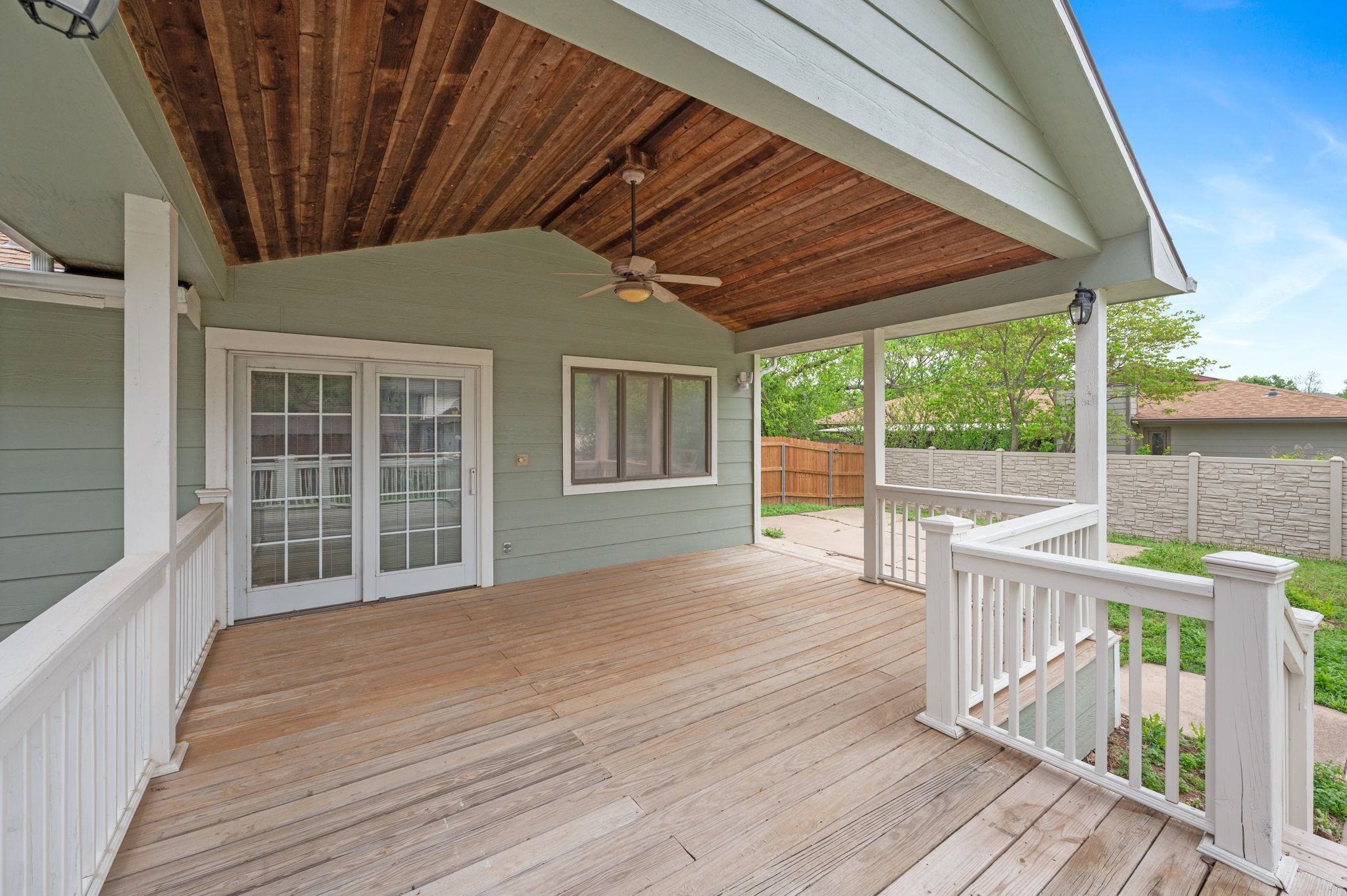 337 N Lark Ln, Wichita, Kansas image 28
