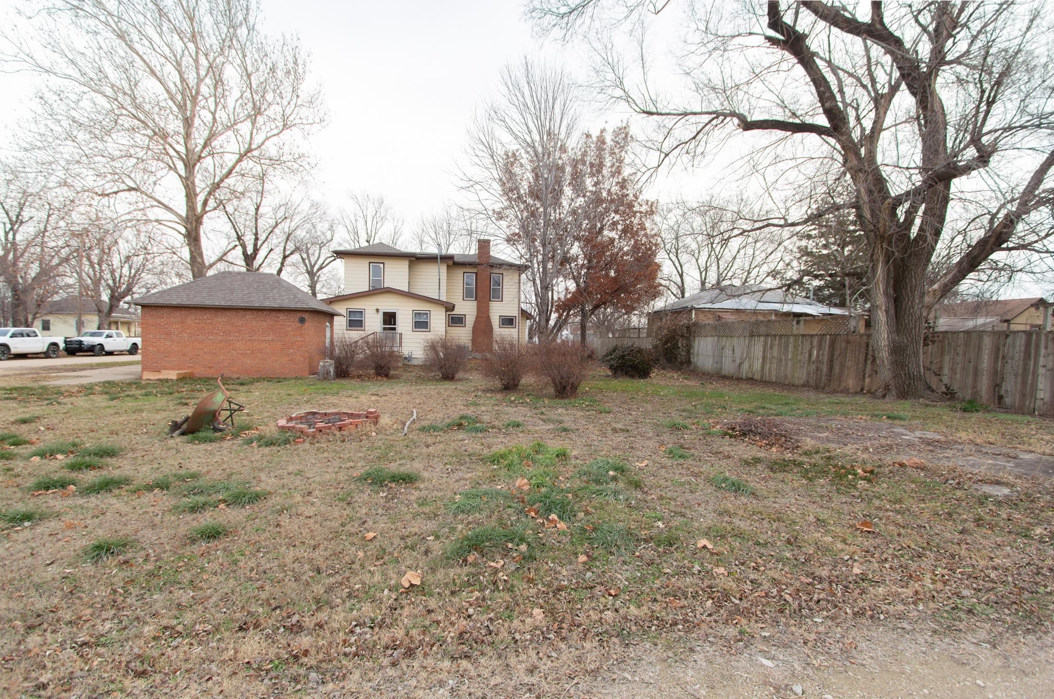 602 Spring St, Gypsum, Kansas image 35