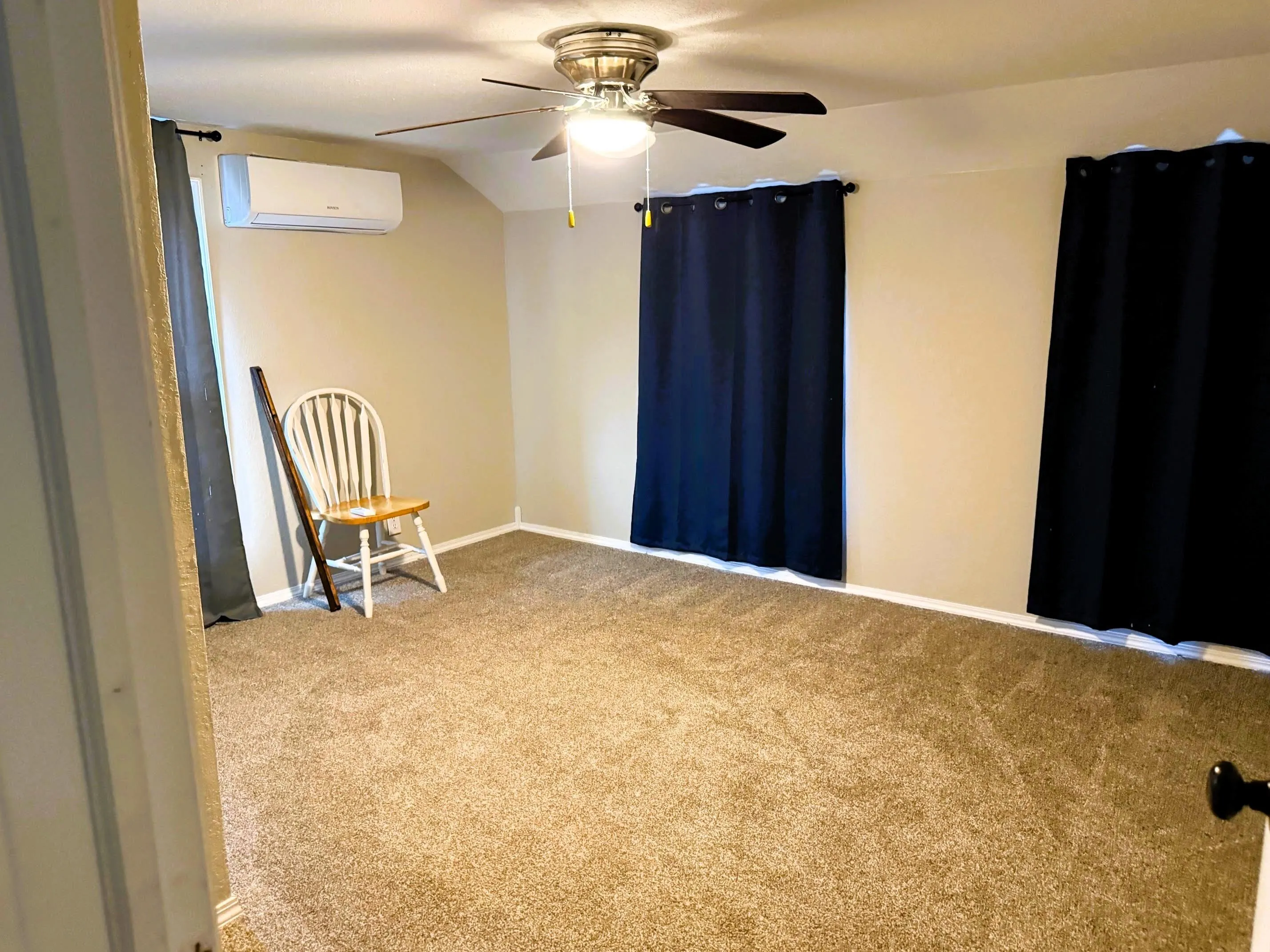 Caldwell, Kansas 67022, United States, 4 Bedrooms Bedrooms, ,3 BathroomsBathrooms,Residential,Active,146133